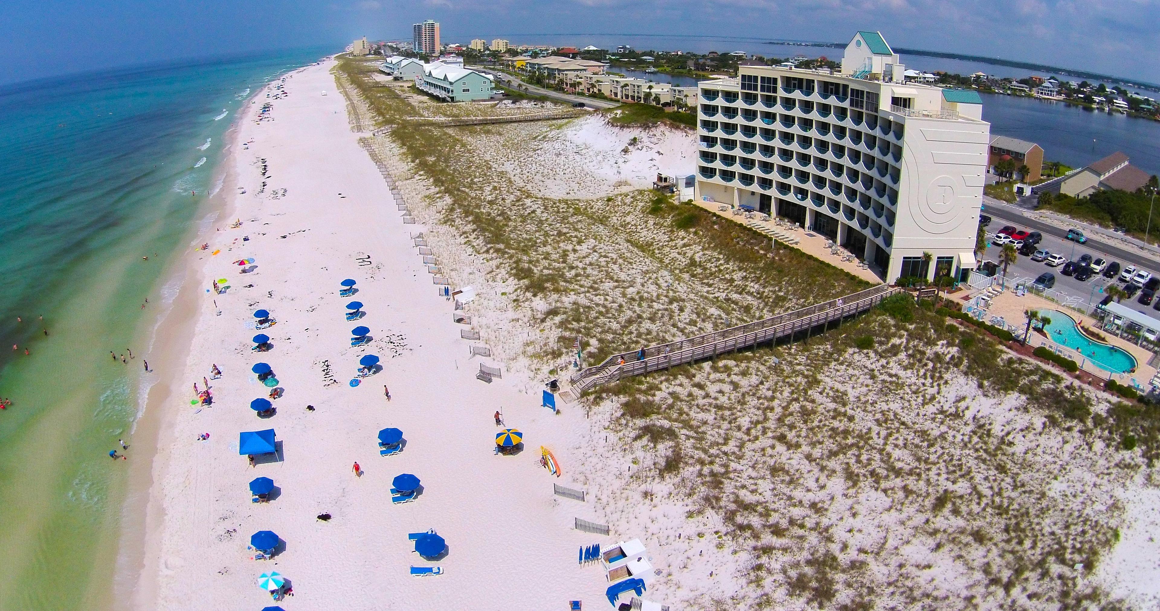 HOLIDAY INN EXP PCOLA BEACH BY IHG