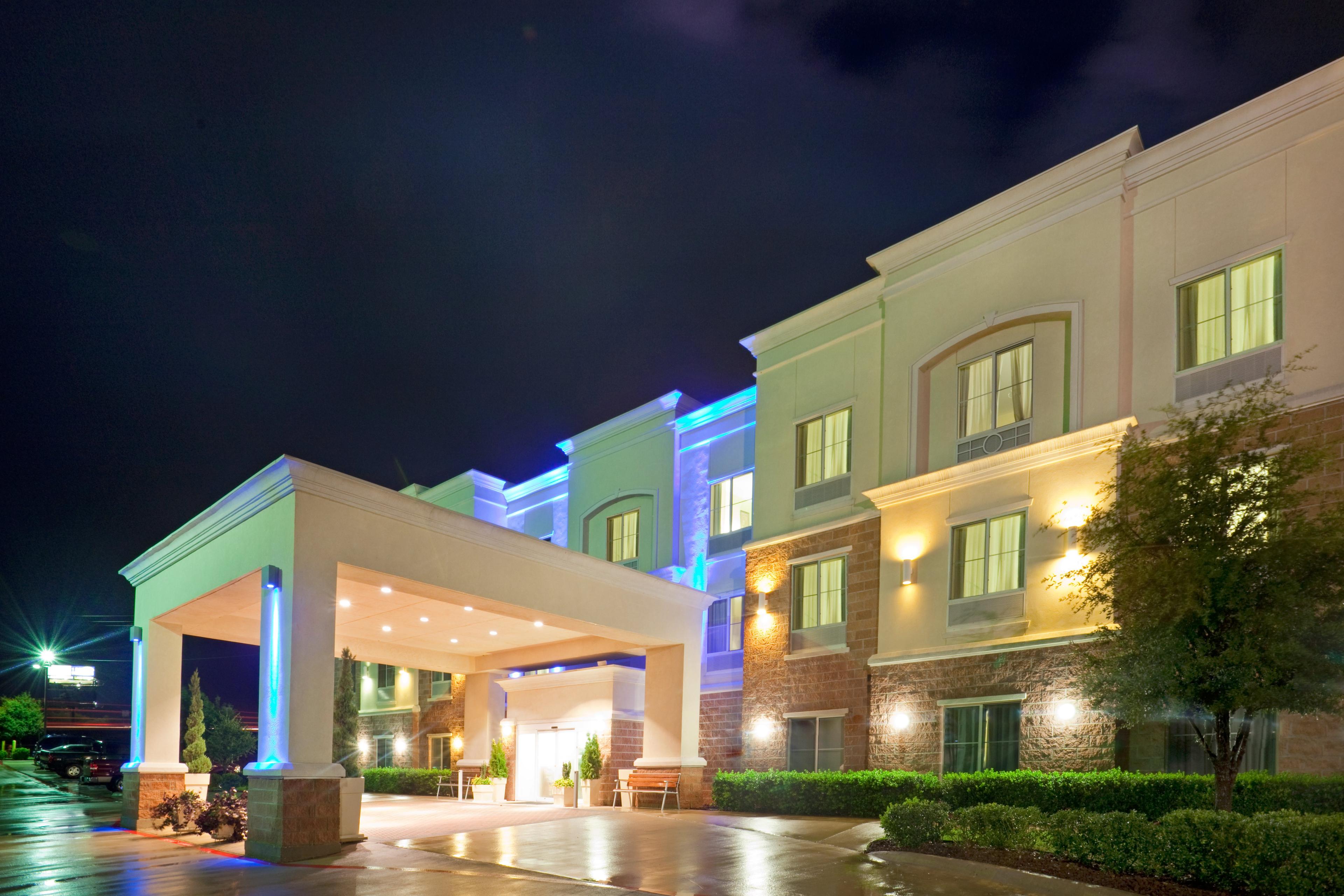 HOLIDAY INN EXP STES DECATUR BY IHG
