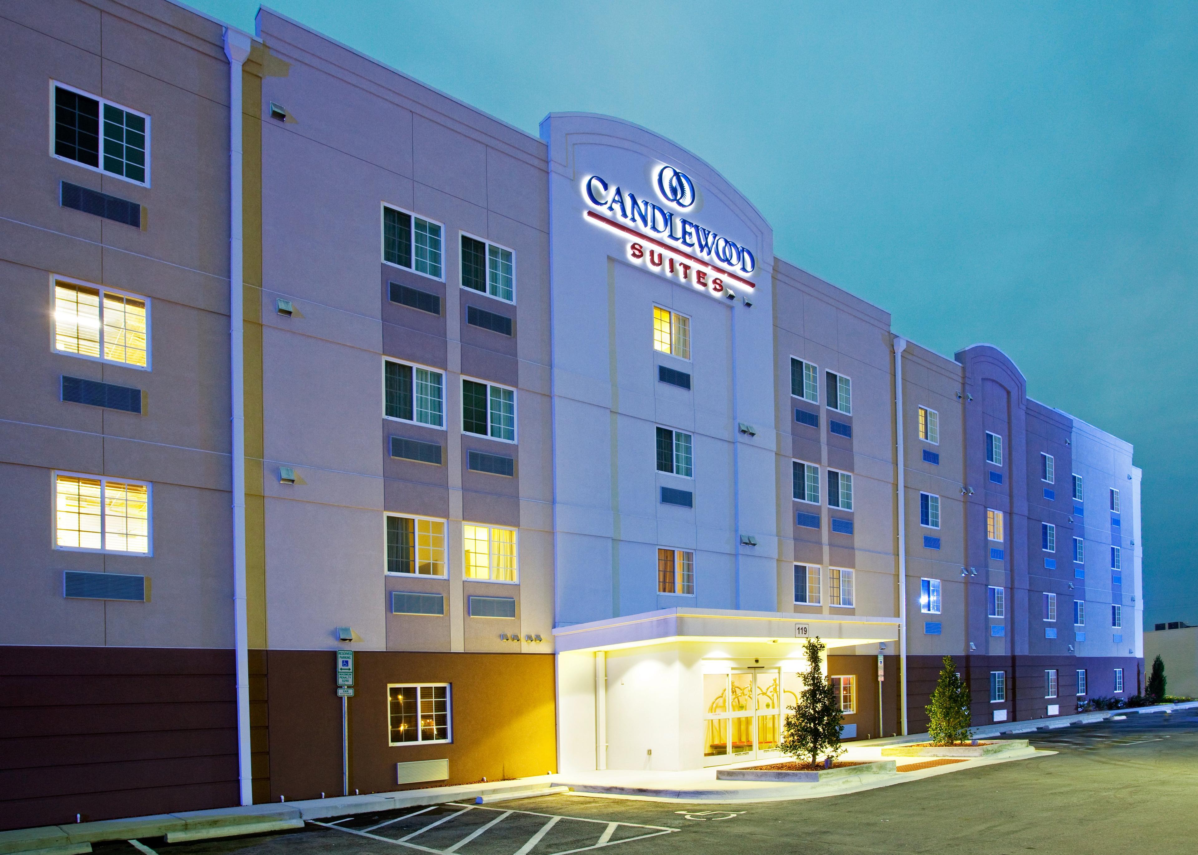 CANDLEWOOD SUITES JACKSONVILLE BY I