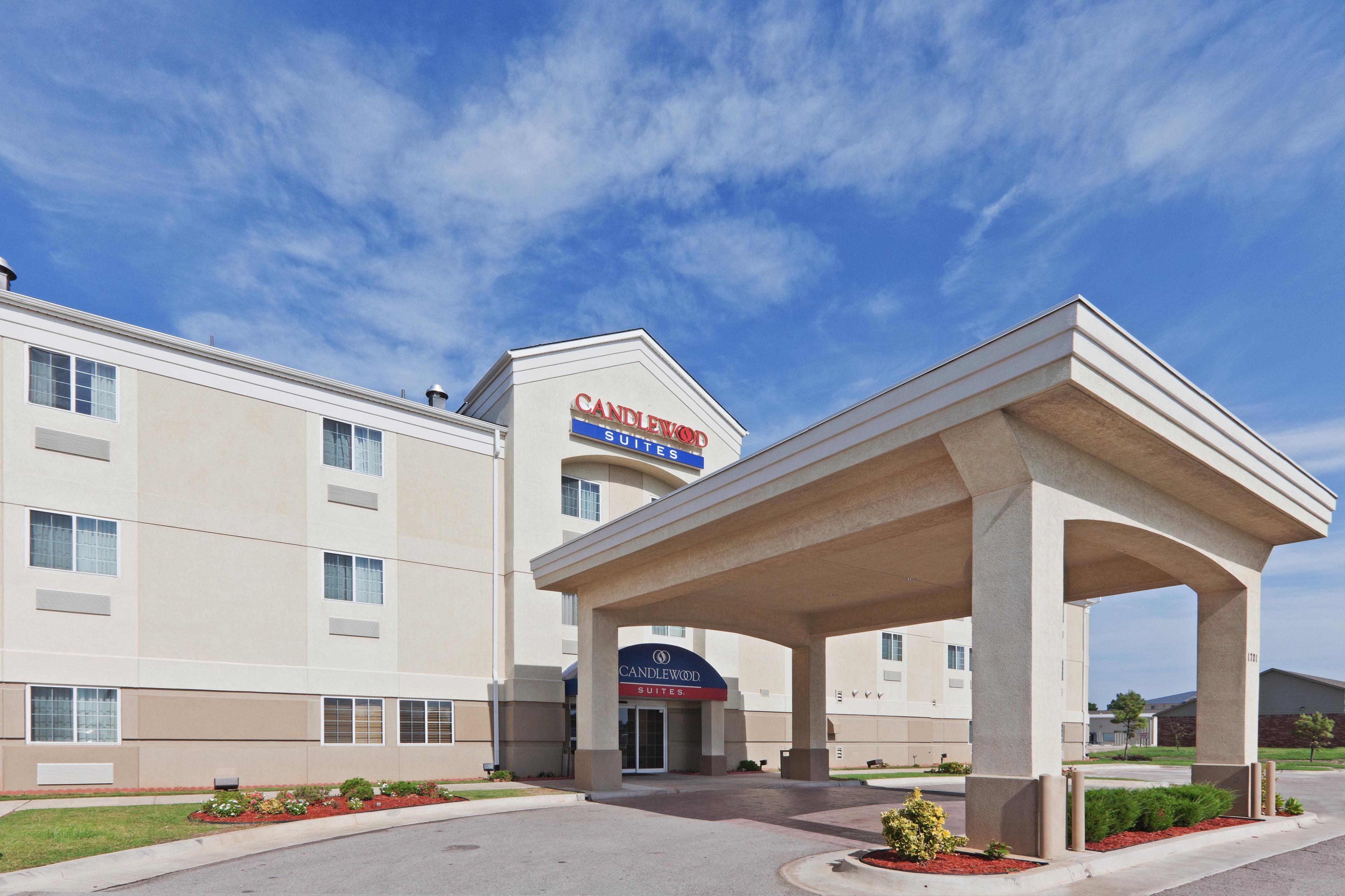 CANDLEWOOD SUITES MOORE