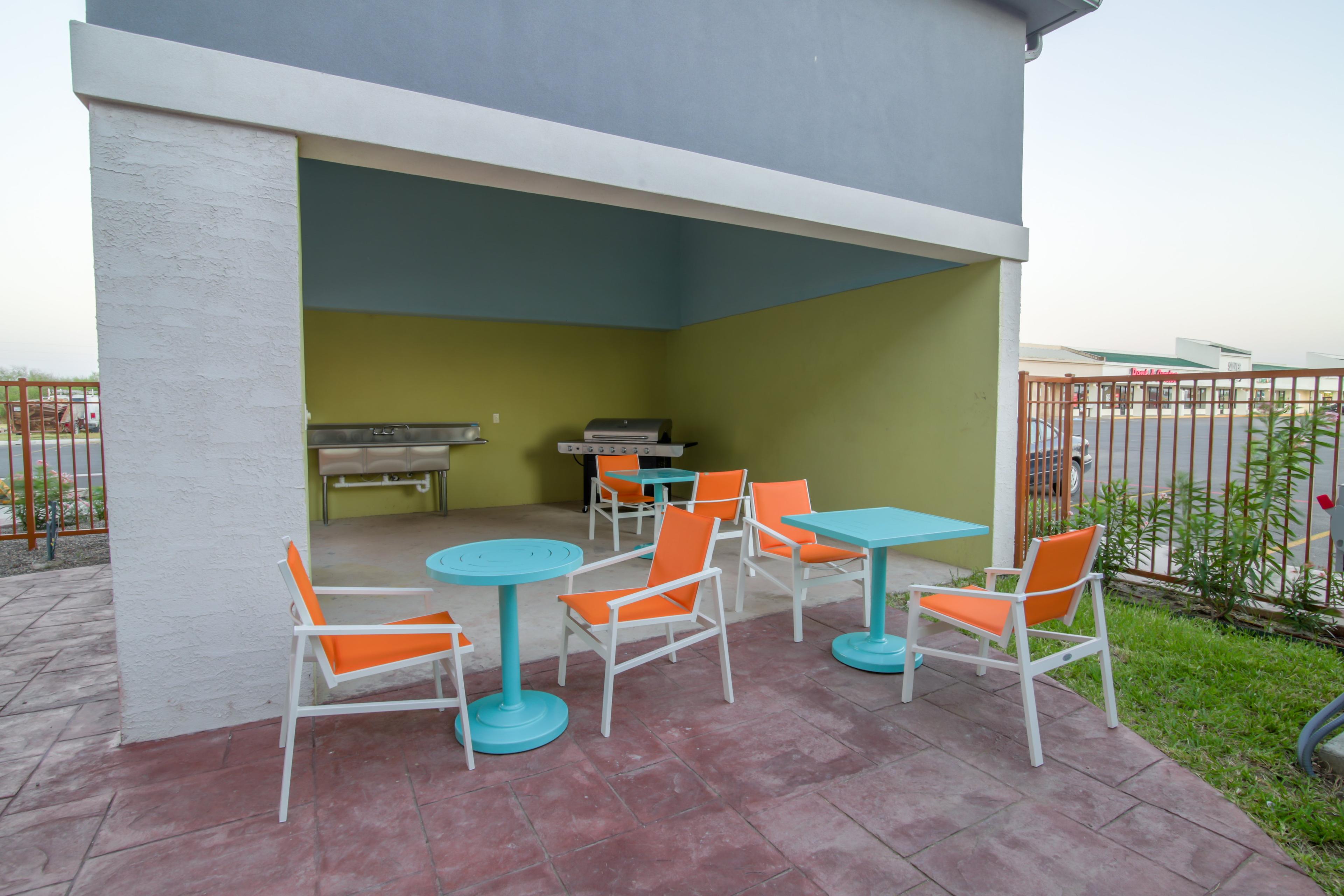 Hotel Photo 3