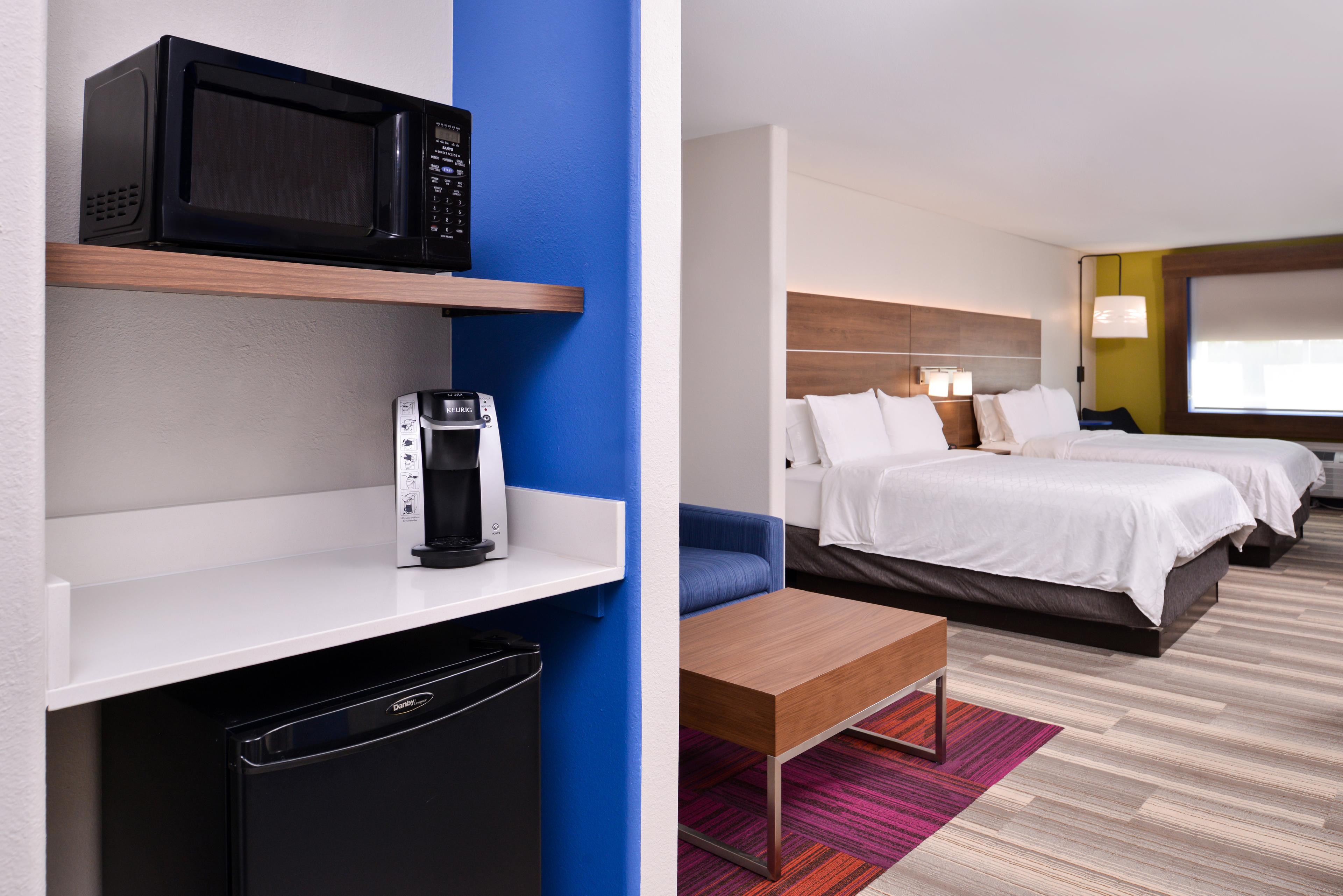 HOLIDAY INN EXP STES ELGIN BY IHG