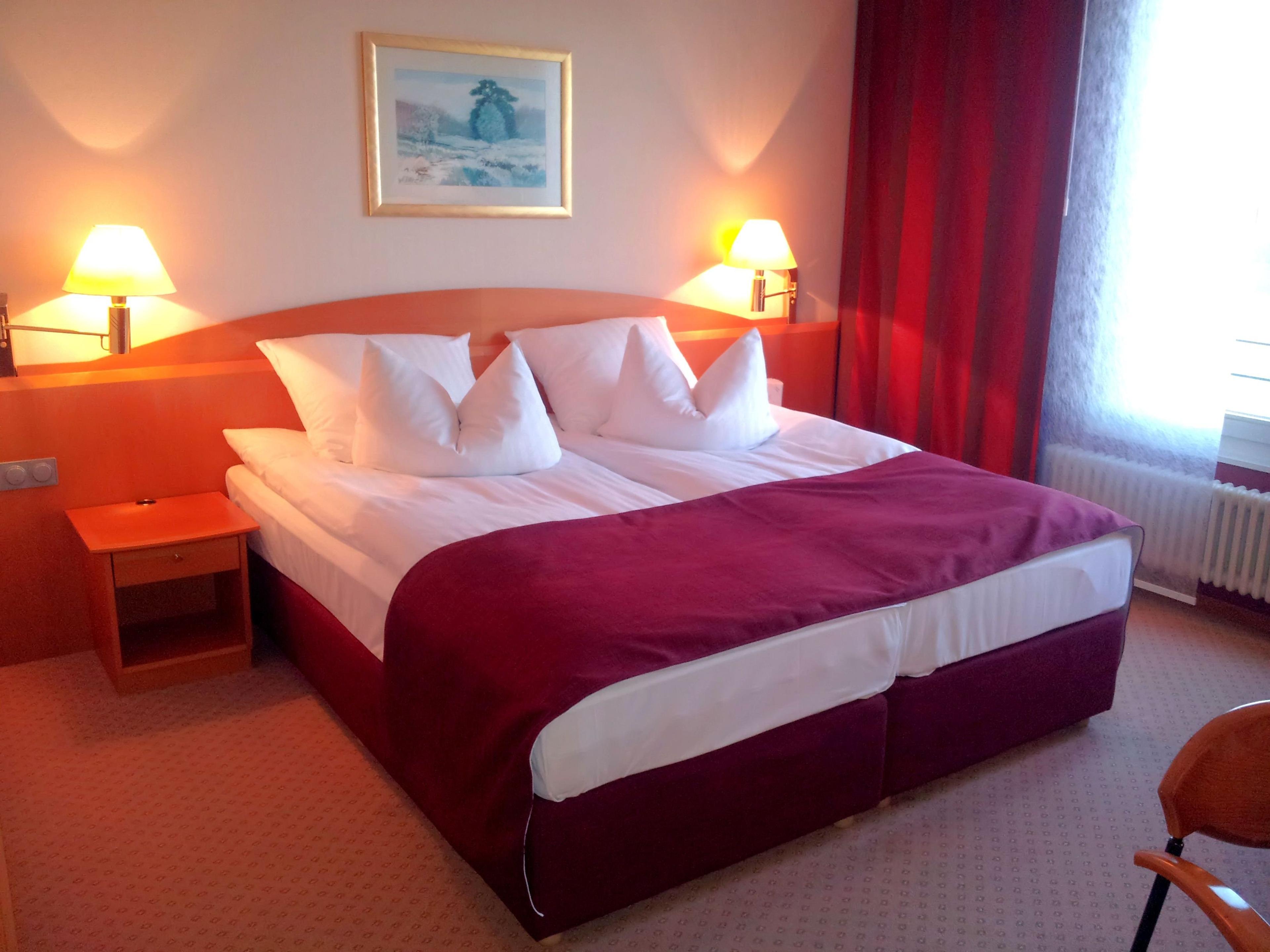 HOTEL MEERANE