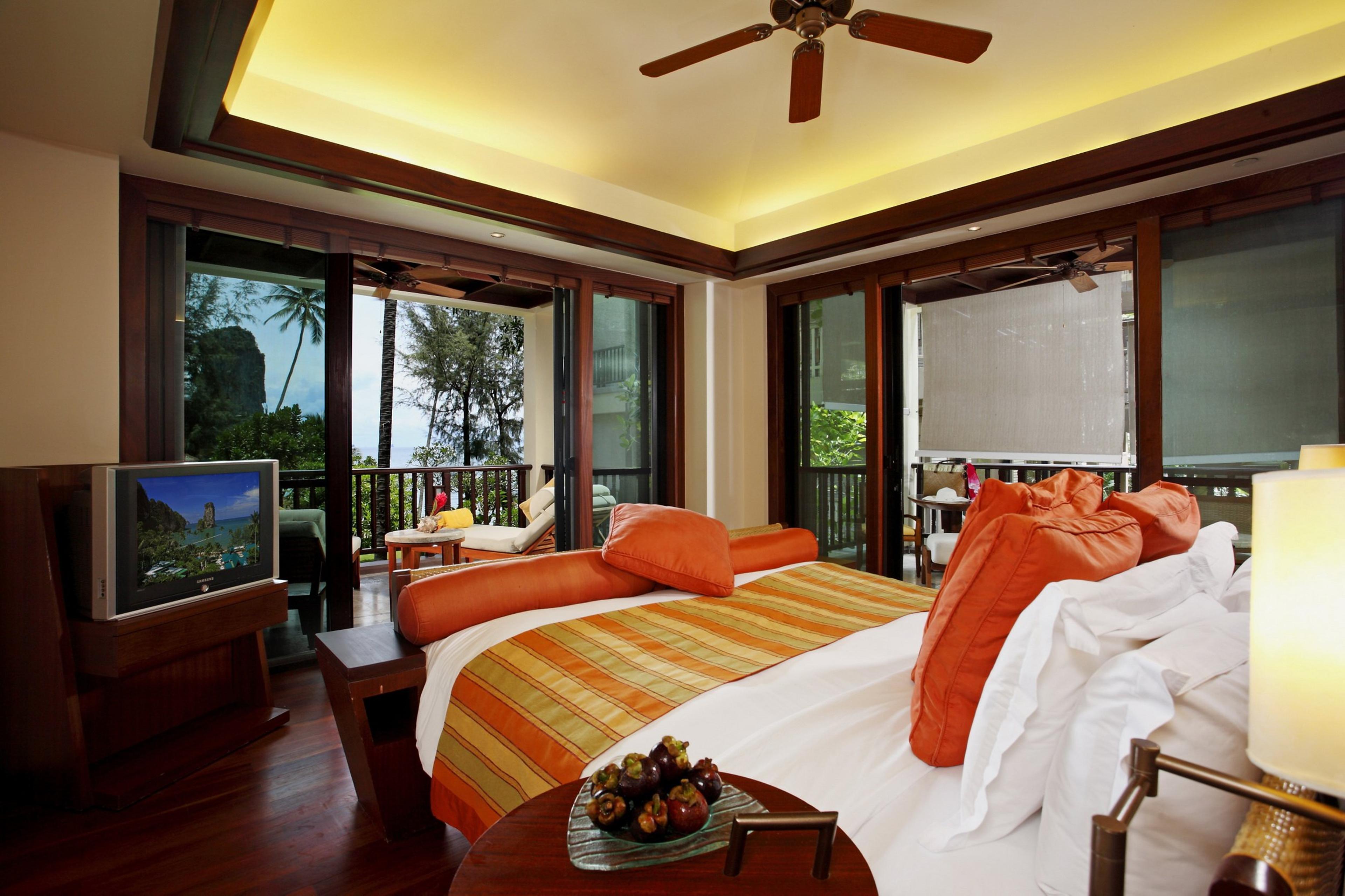 CENTARA GRAND BEACH KRABI