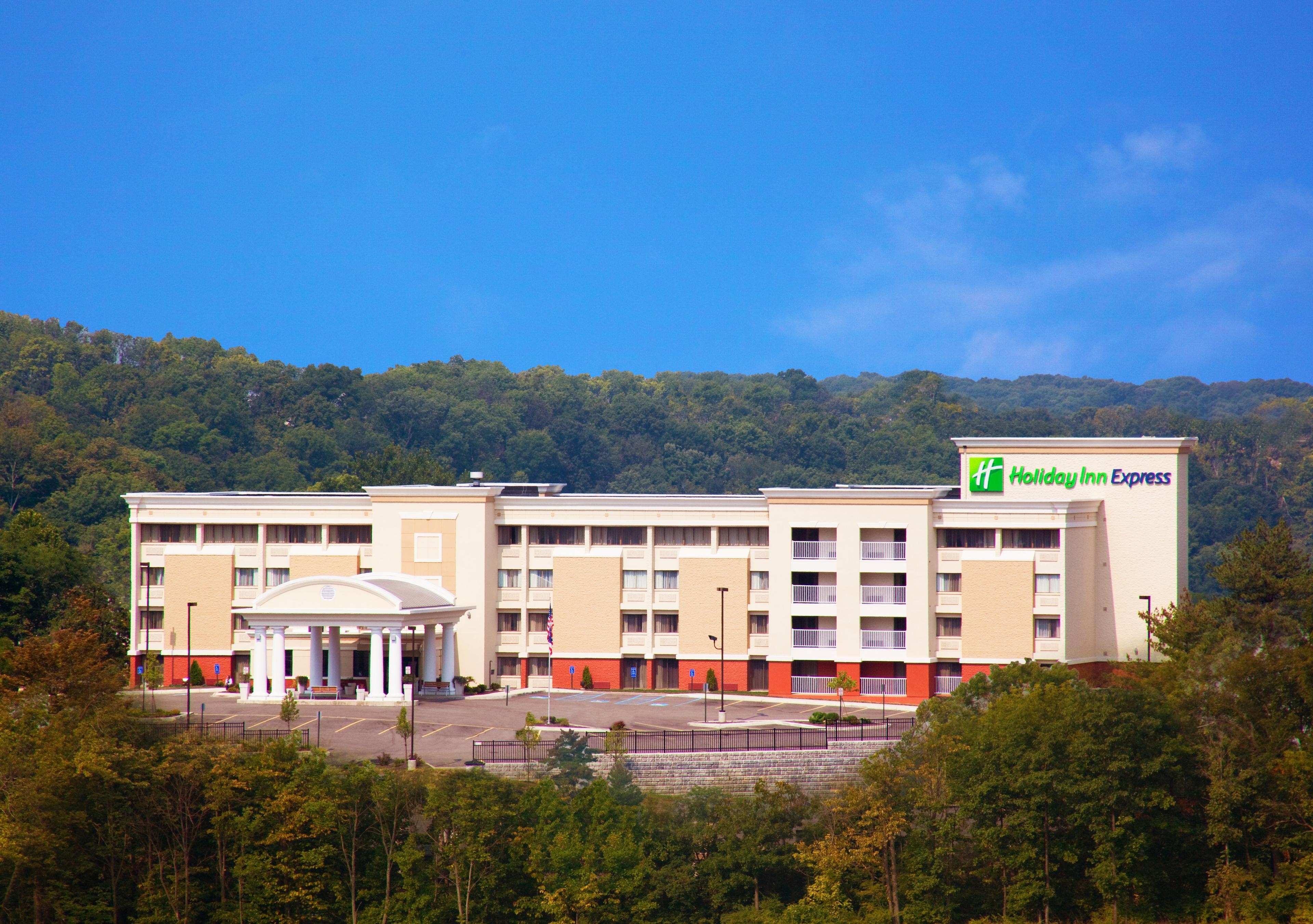 HOLIDAY INN EXPRESS WEST BY IHG