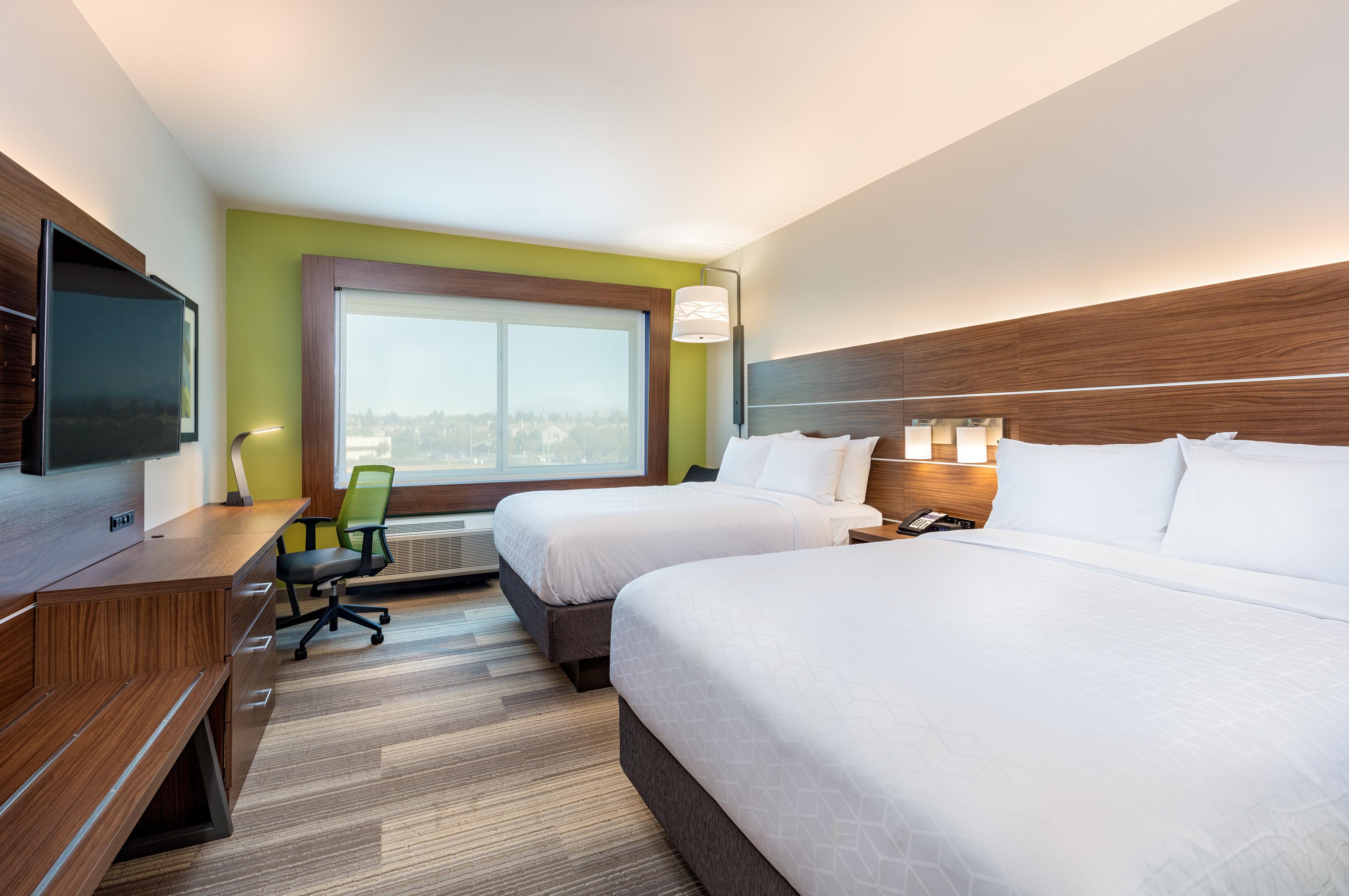 HOLIDAY INN EXP STES MORENO VALLEY