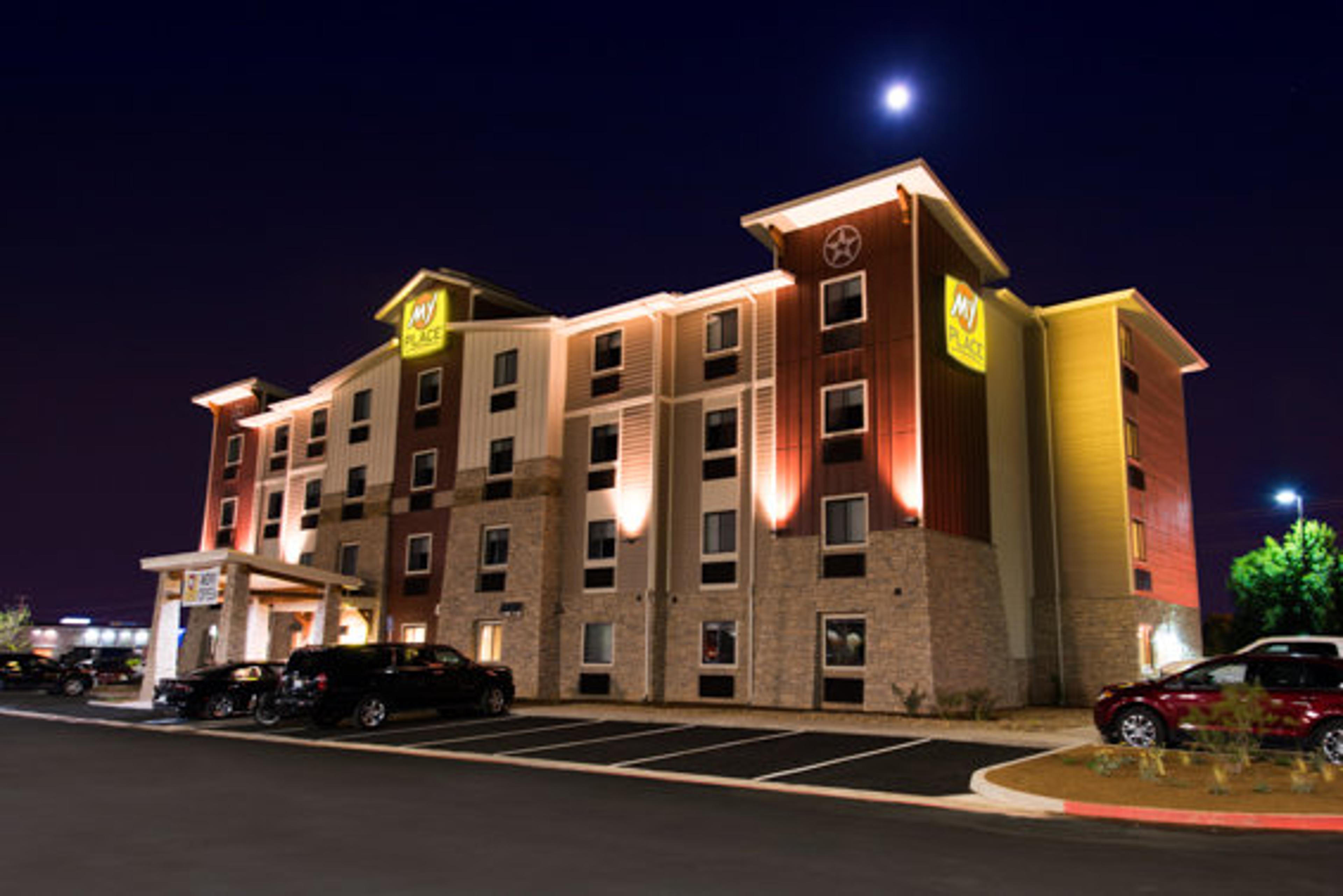 MY PLACE HOTEL-OVERLAND PARK