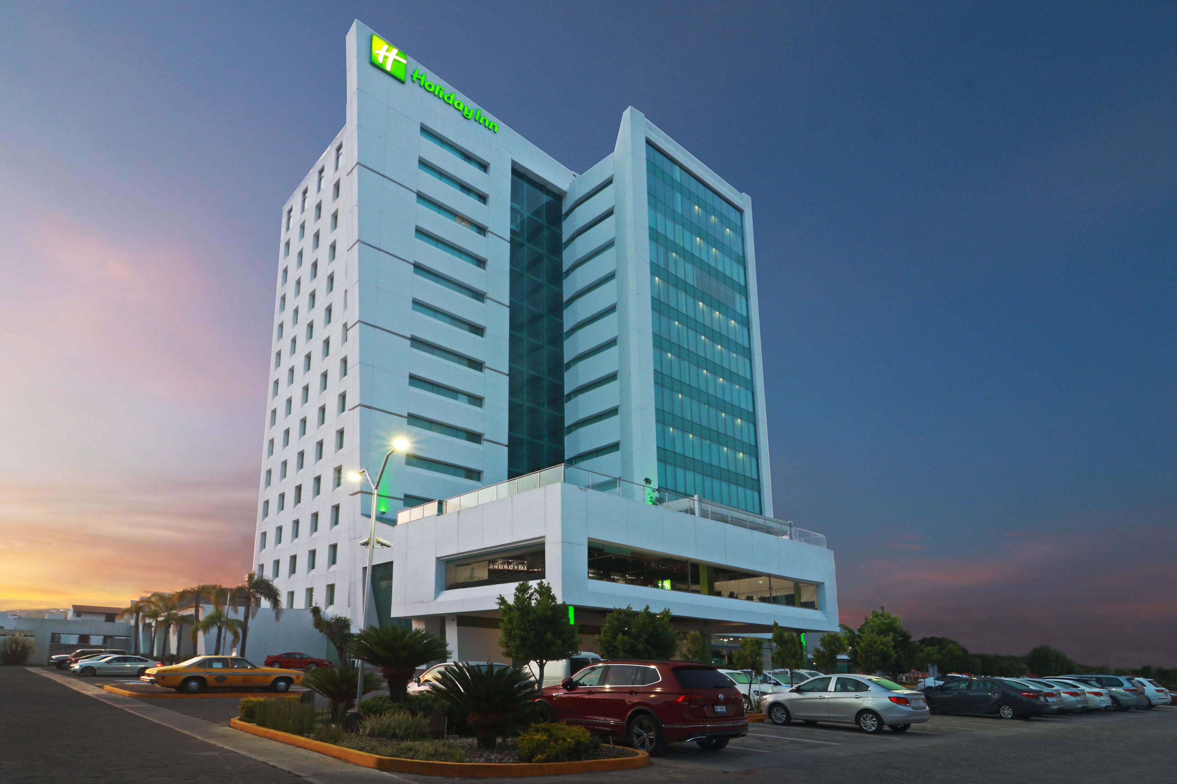 HOLIDAY INN QUERETARO ZONA KRISTAL