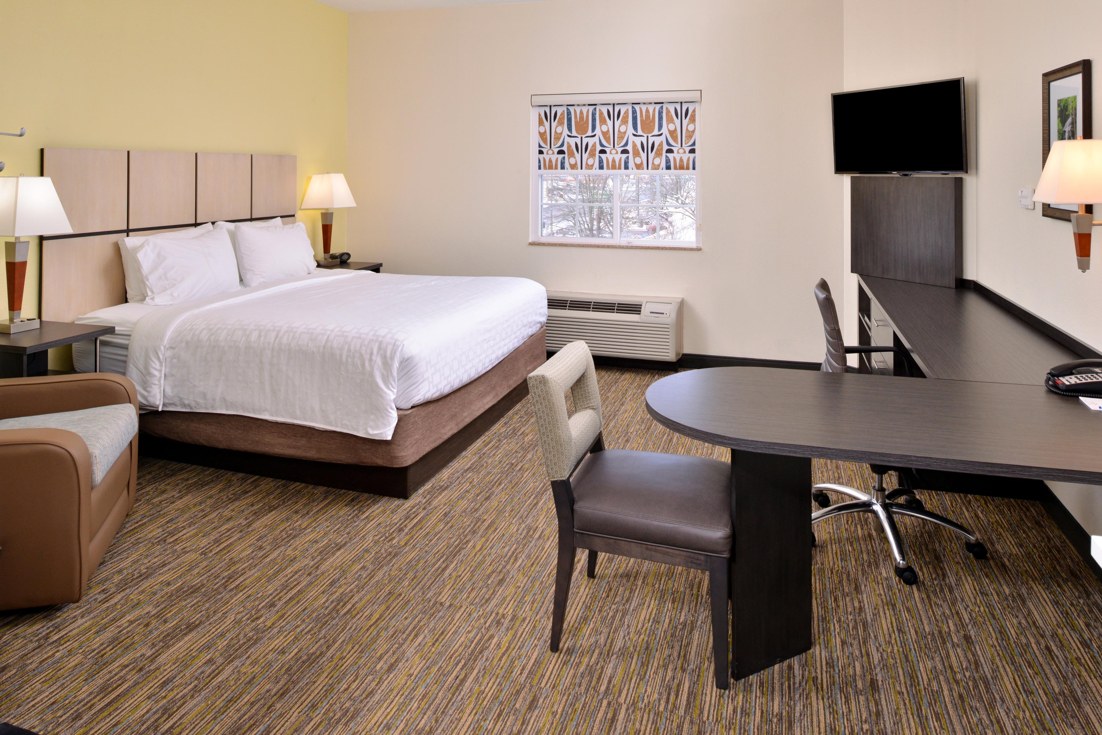 CANDLEWOOD SUITES WINCHESTER BY IHG
