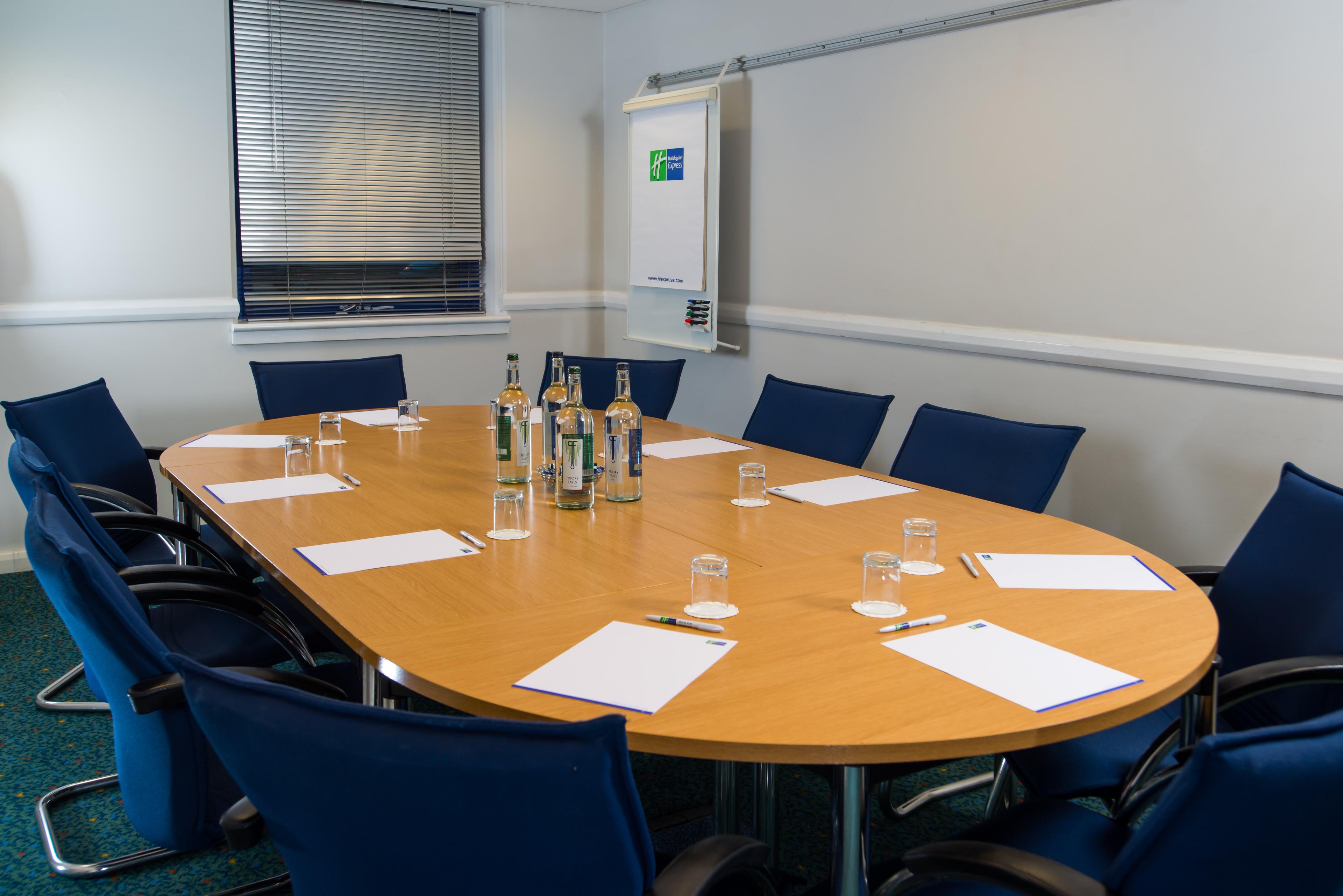 HOLIDAY INN EXP DROITWICH BY IHG