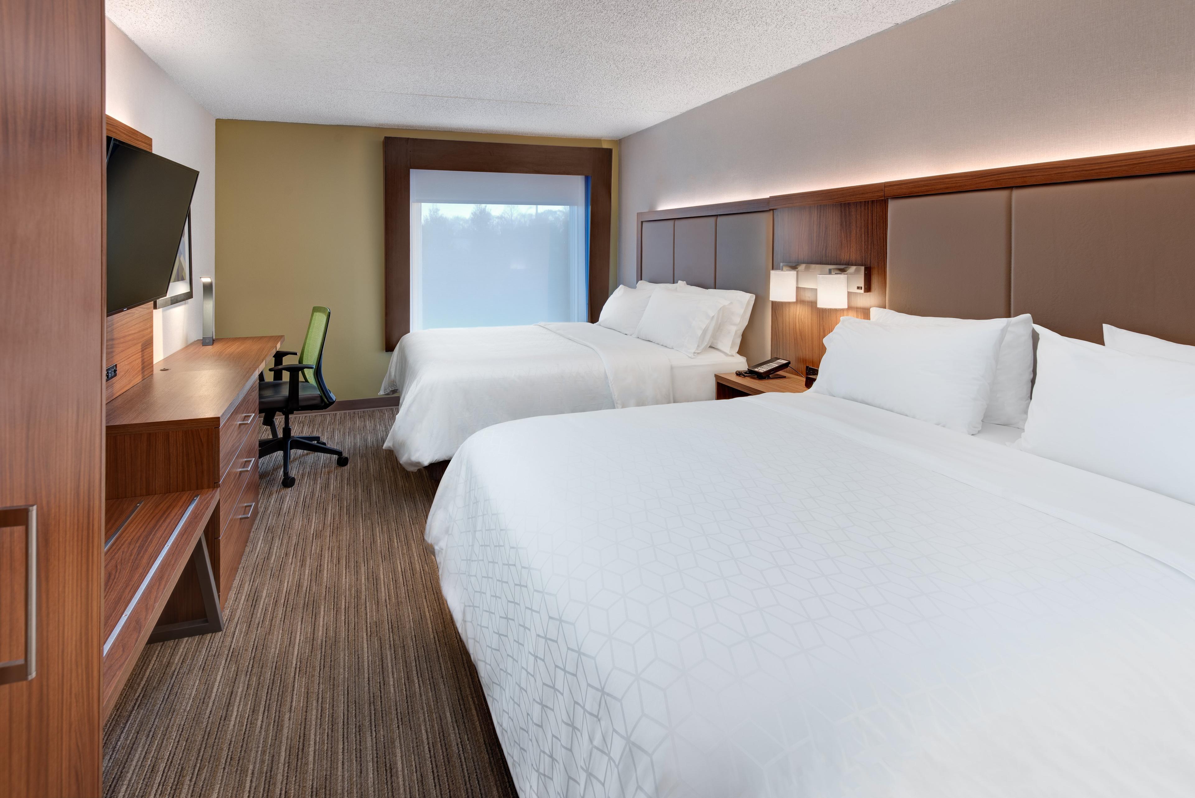 HOLIDAY INN EXP STES WLBREATON BY I