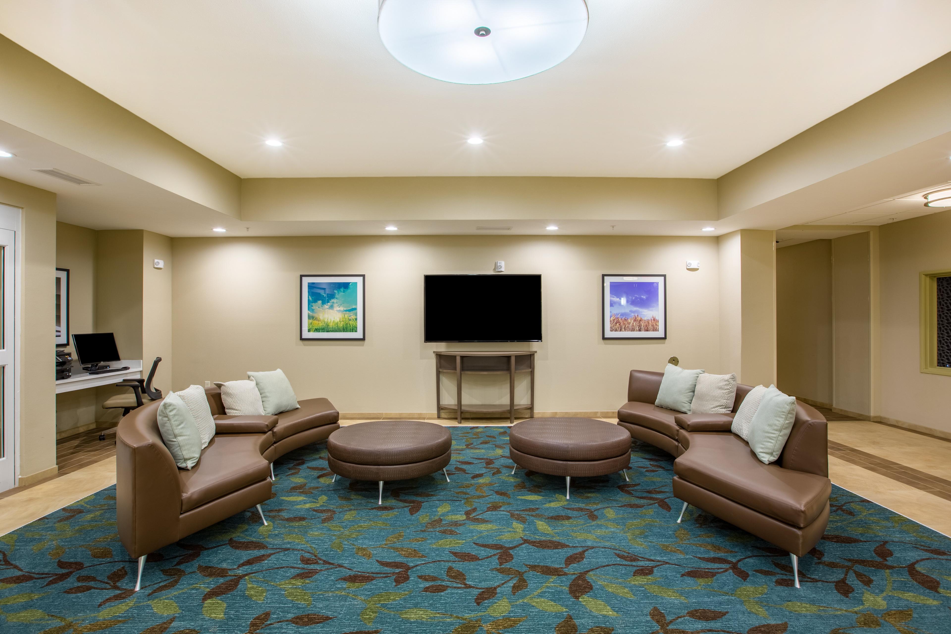 CANDLEWOOD SUITES BELLEVUE NW BY IH