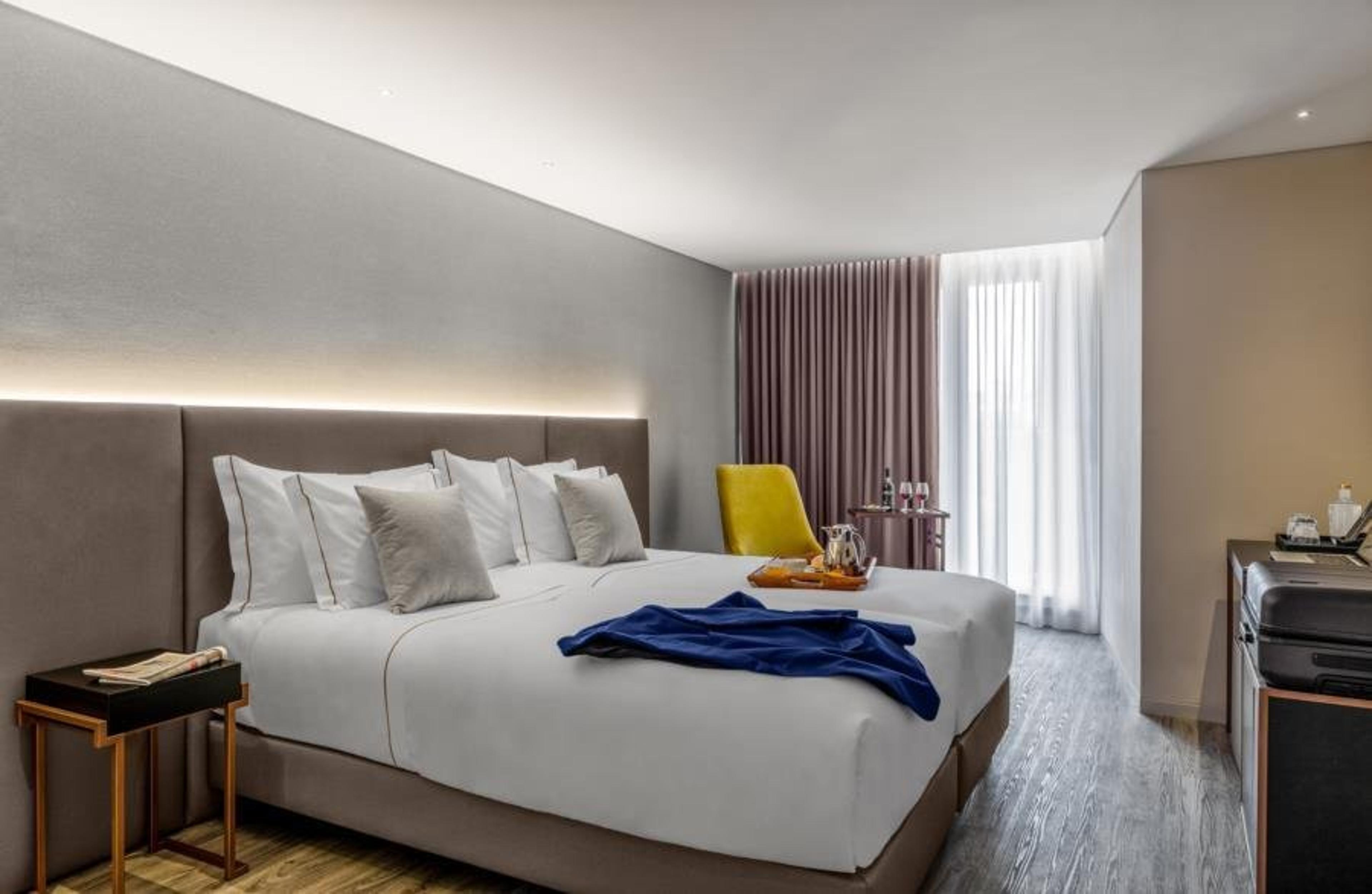 MOON SUN BRAGA