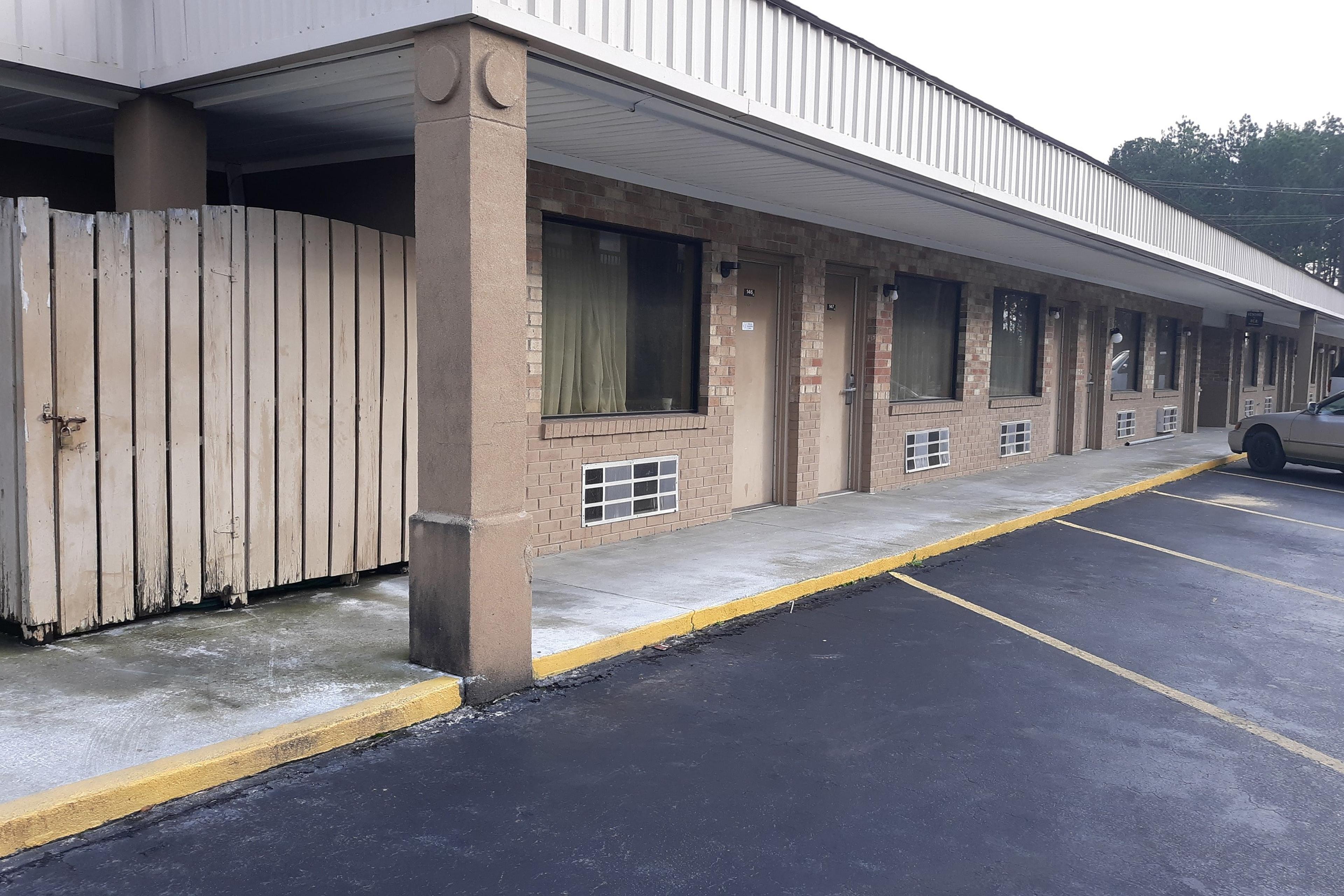 HOTEL WILLIAMSTON N