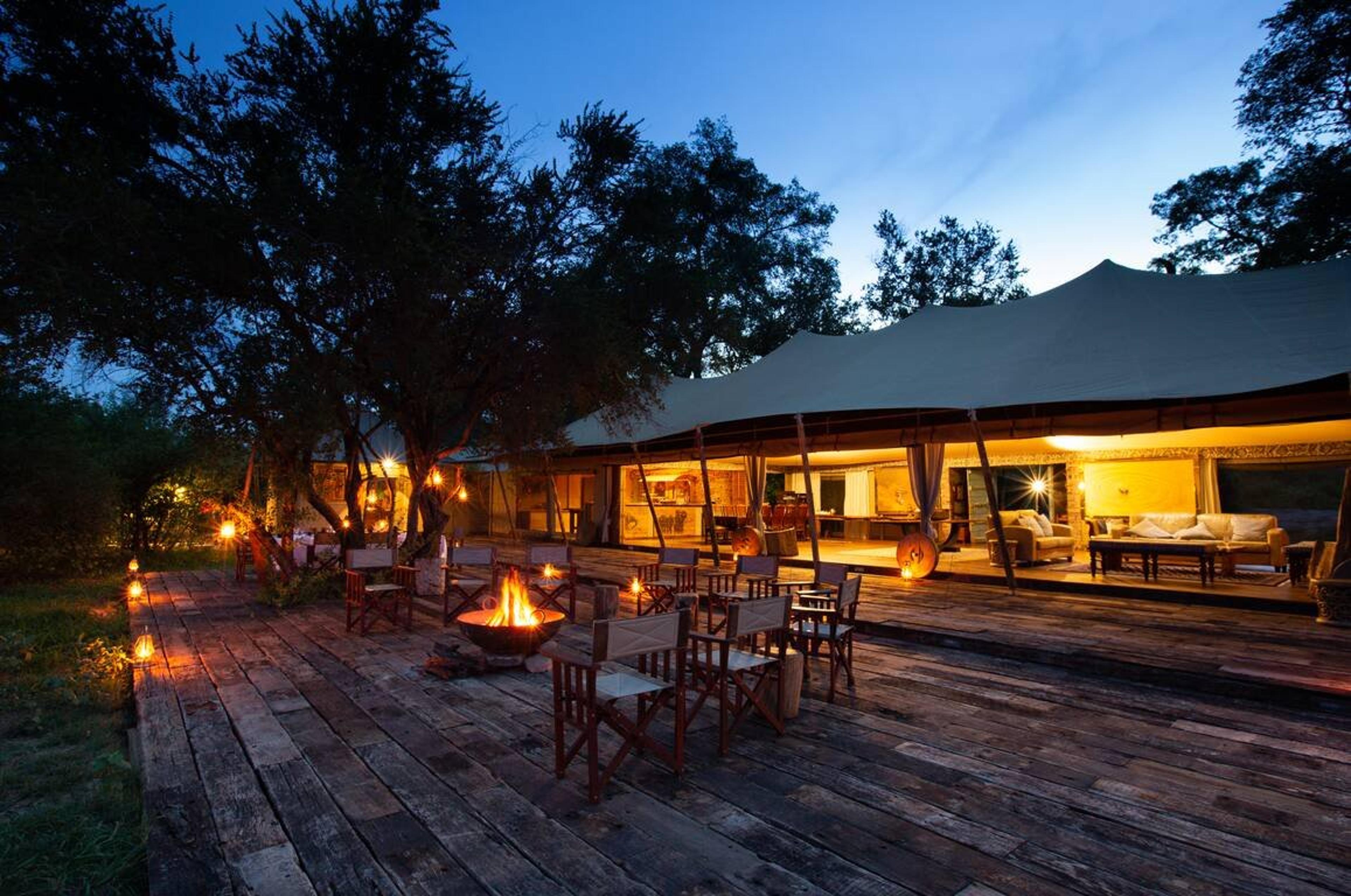 TEMBO PLAINS CAMP