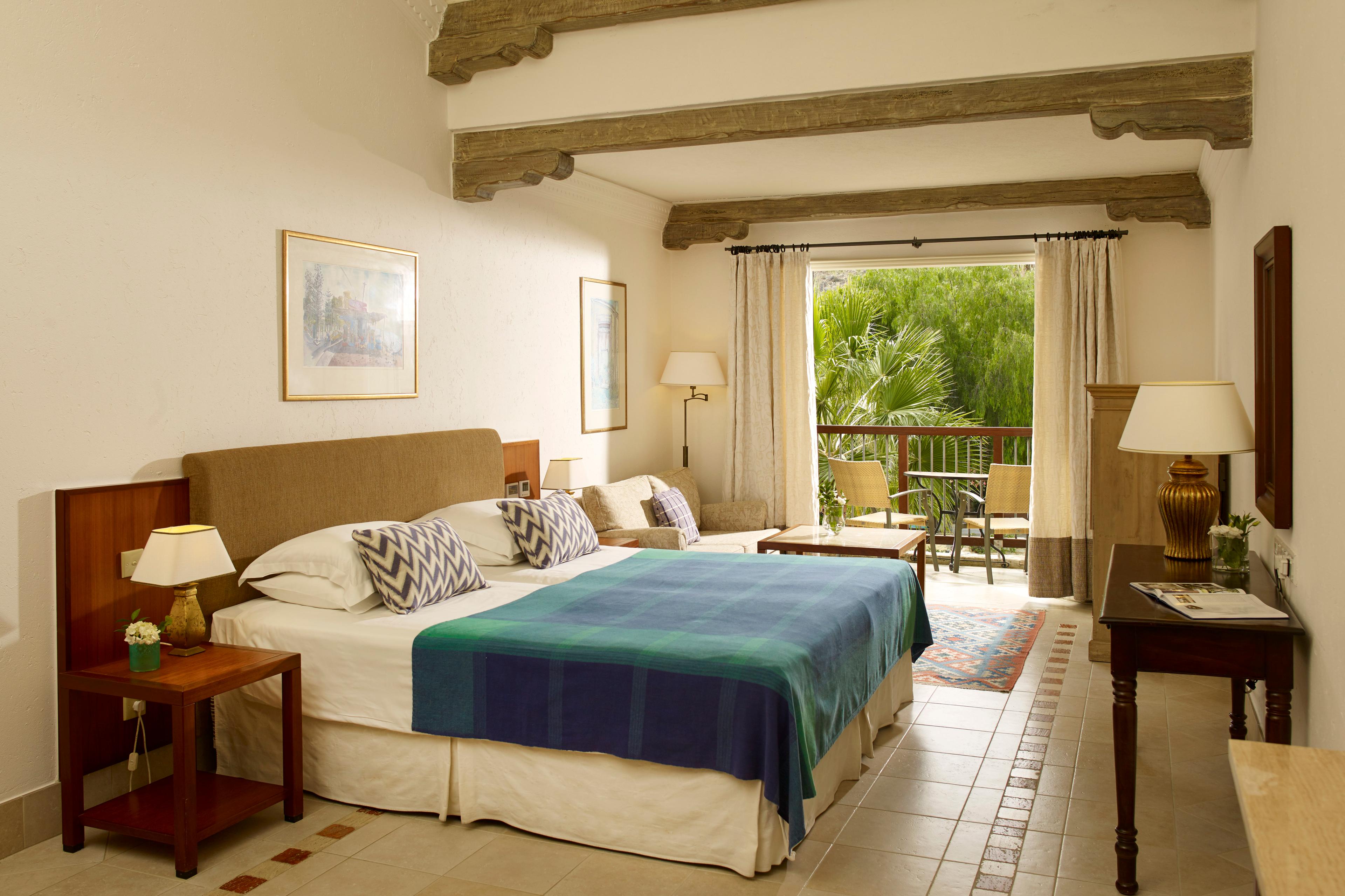 Columbia Beach Resort