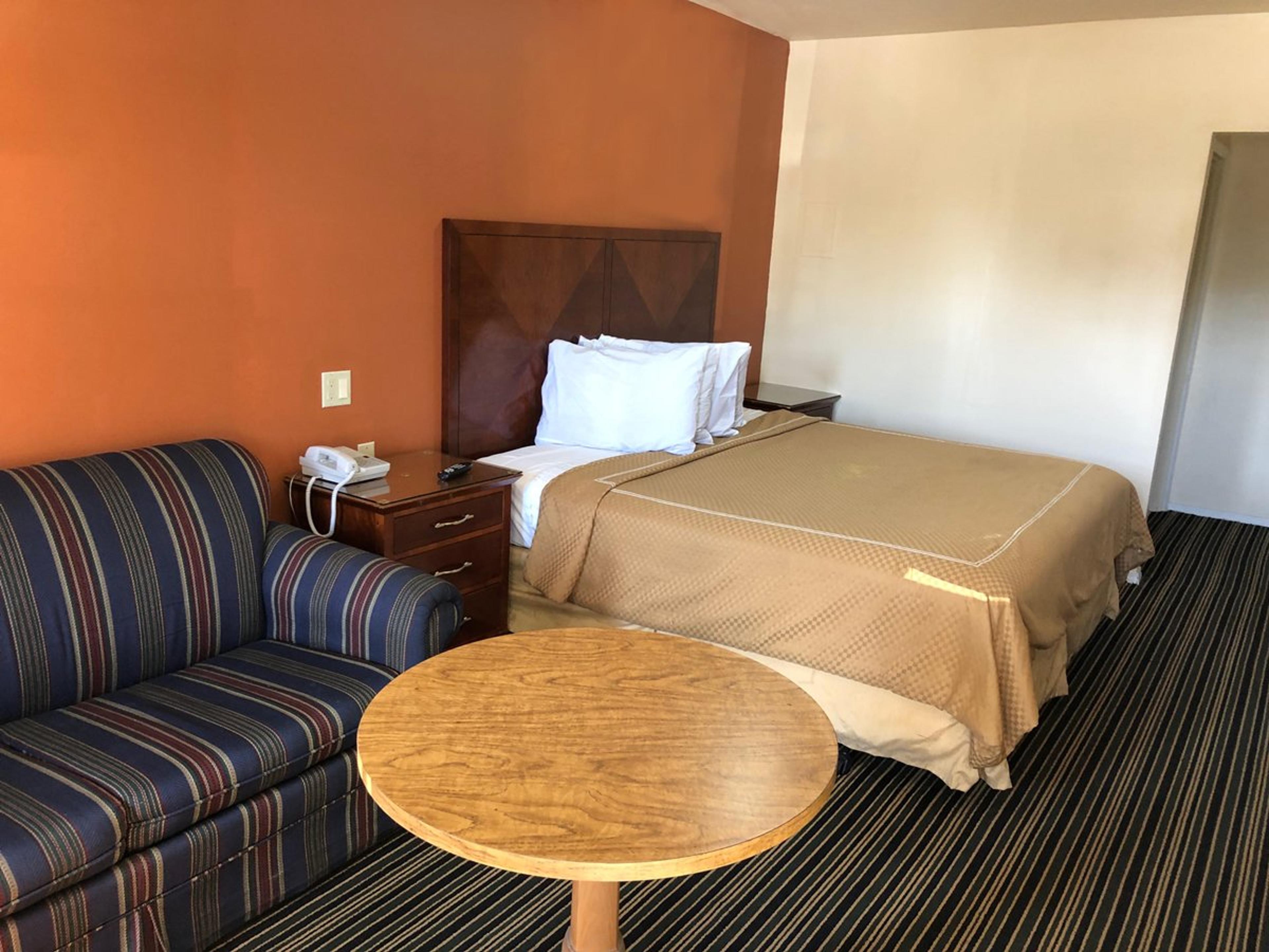 SCOTTISH INNS AND SUITES