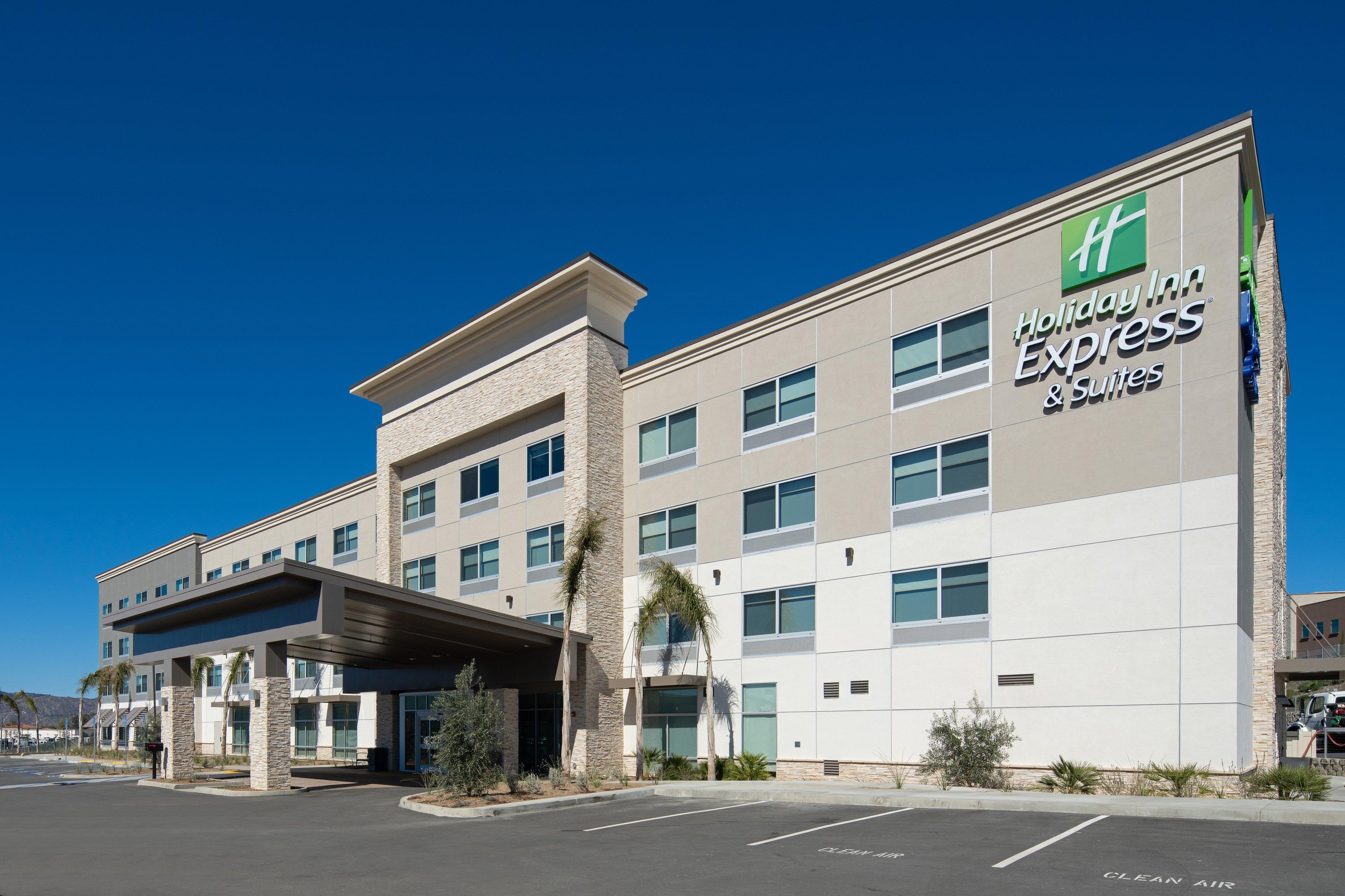HOLIDAY INN EXP STES MURRIETA BY IH
