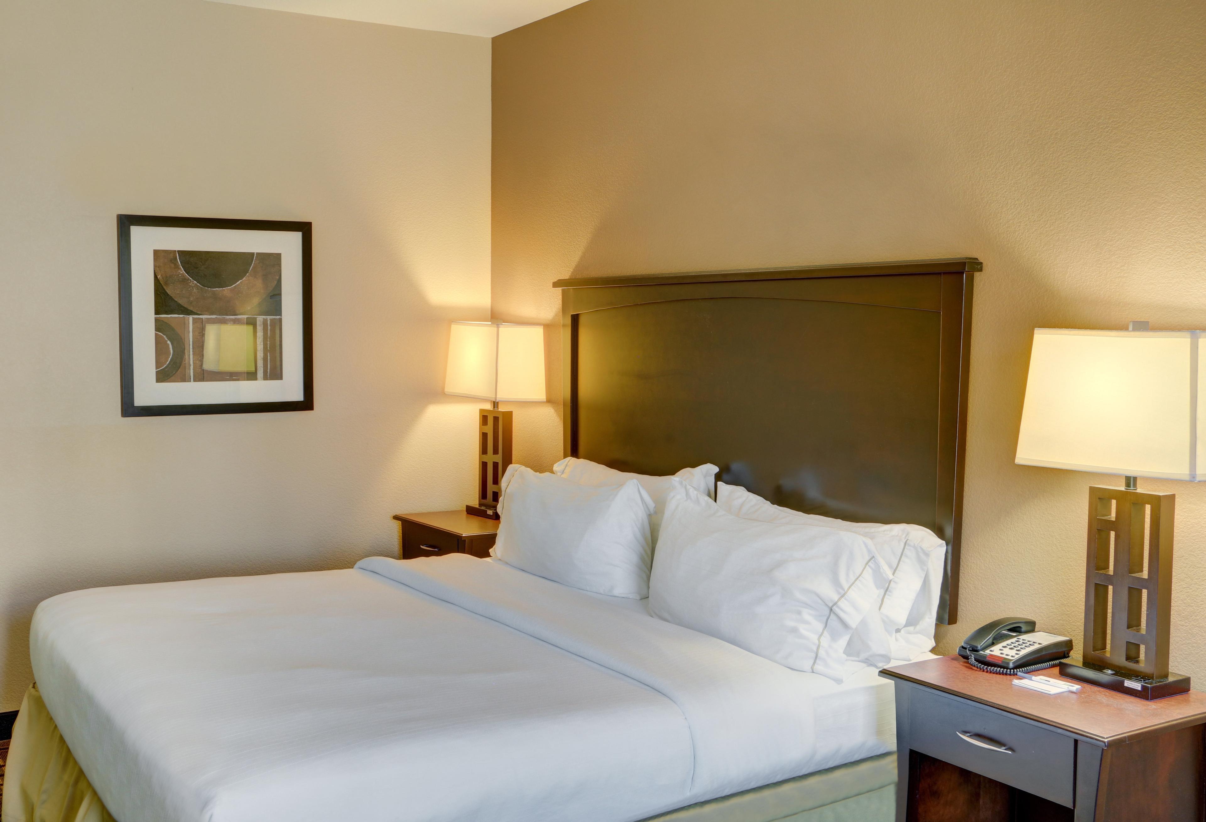 HOLIDAY INN EXP STES HUNTSVILL BY I