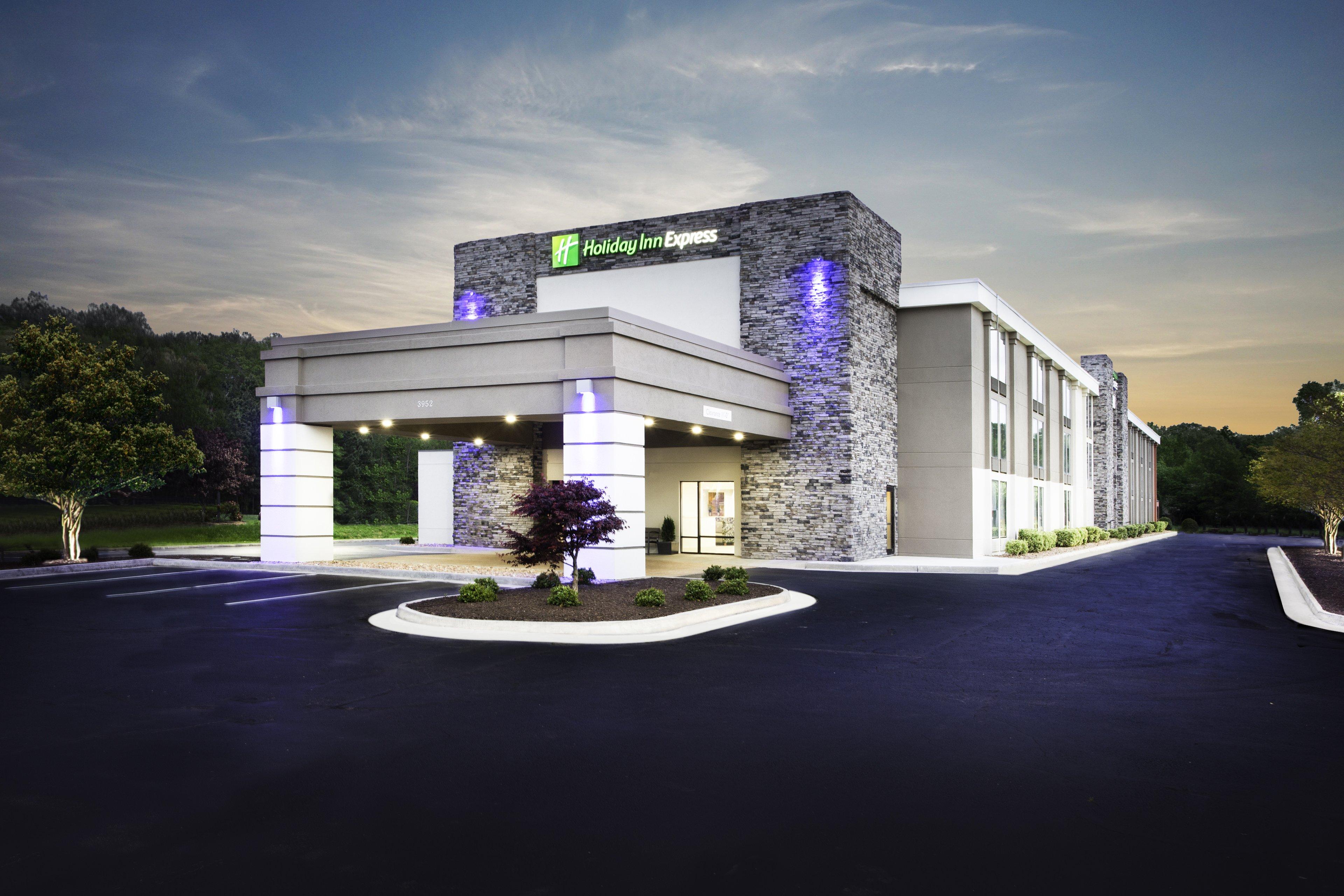 HOLIDAY INN EXP HOPEWELL FORT LEE
