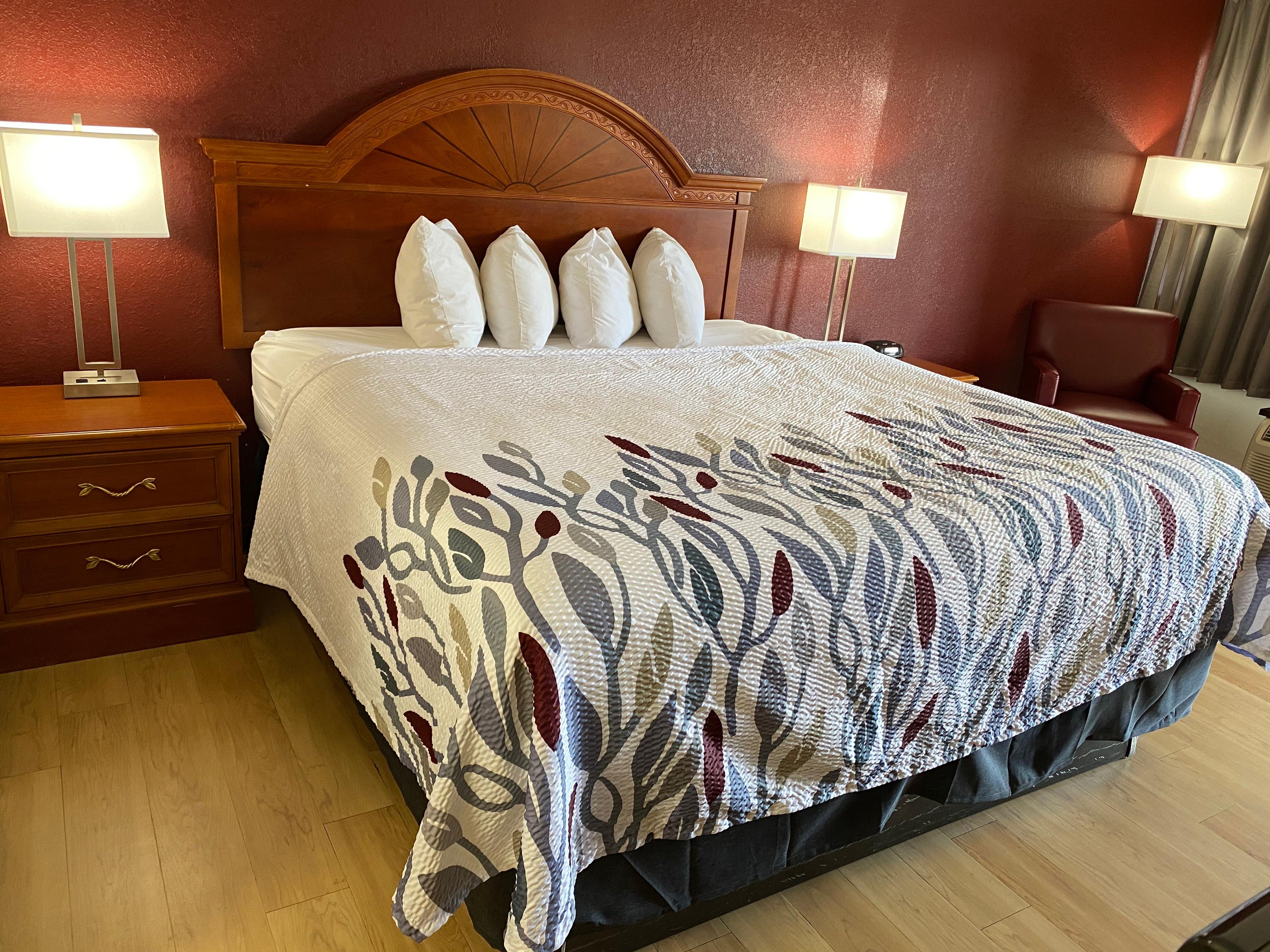 RED ROOF INN WHEELERSBURG