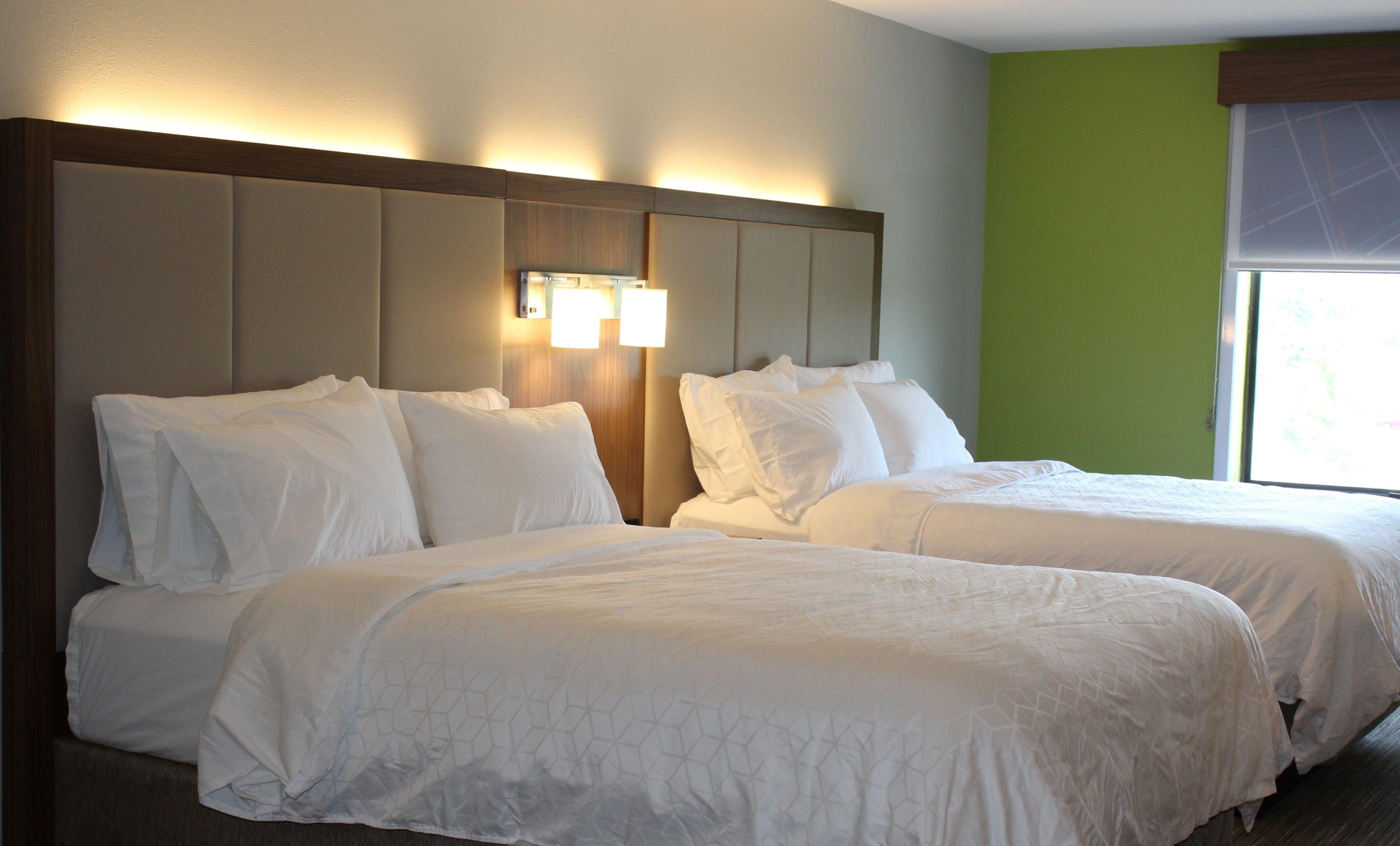 HOLIDAY INN EXP FOREST CITY BY IHG