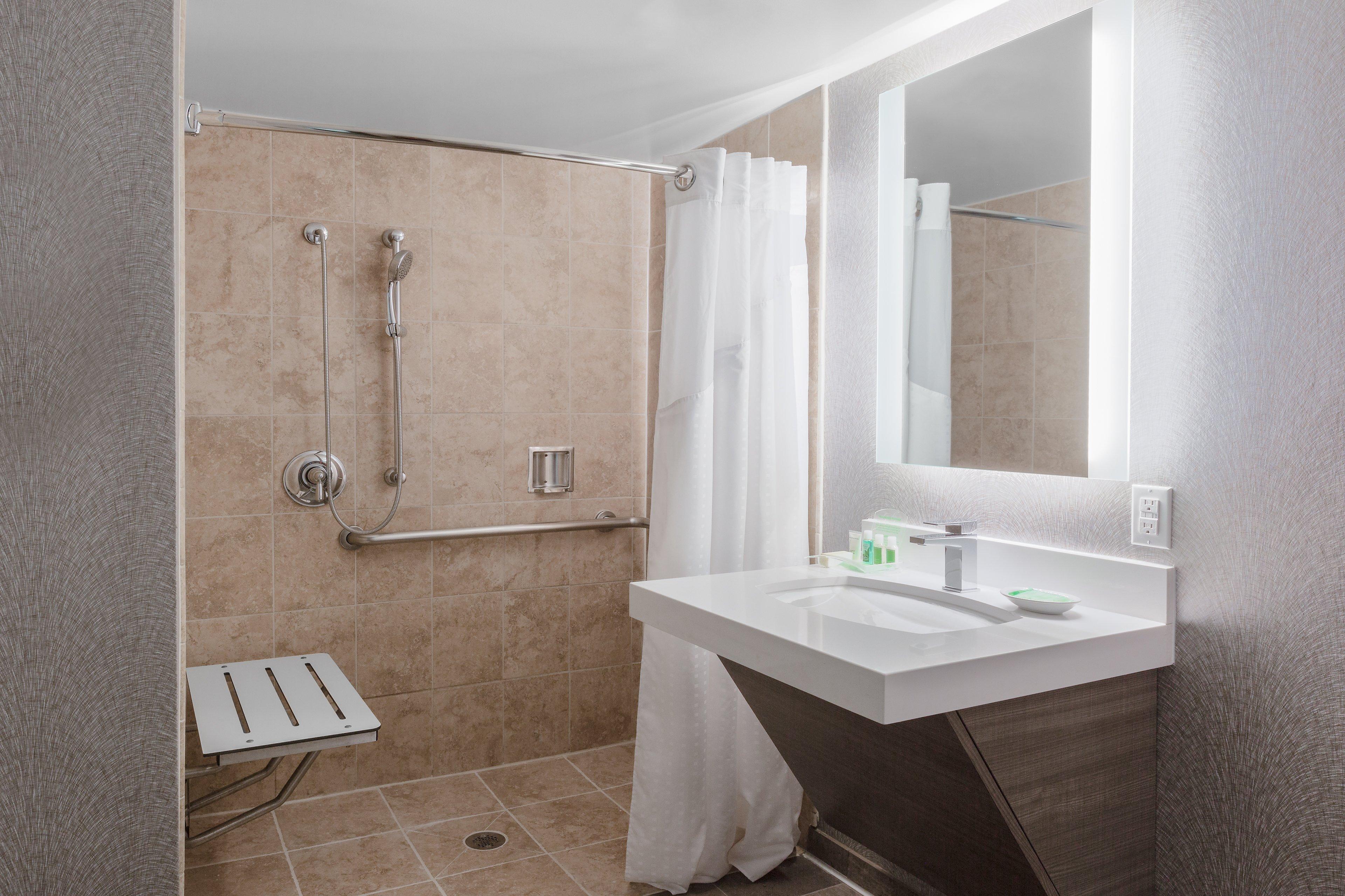 HOLIDAY INN LA MIRADA