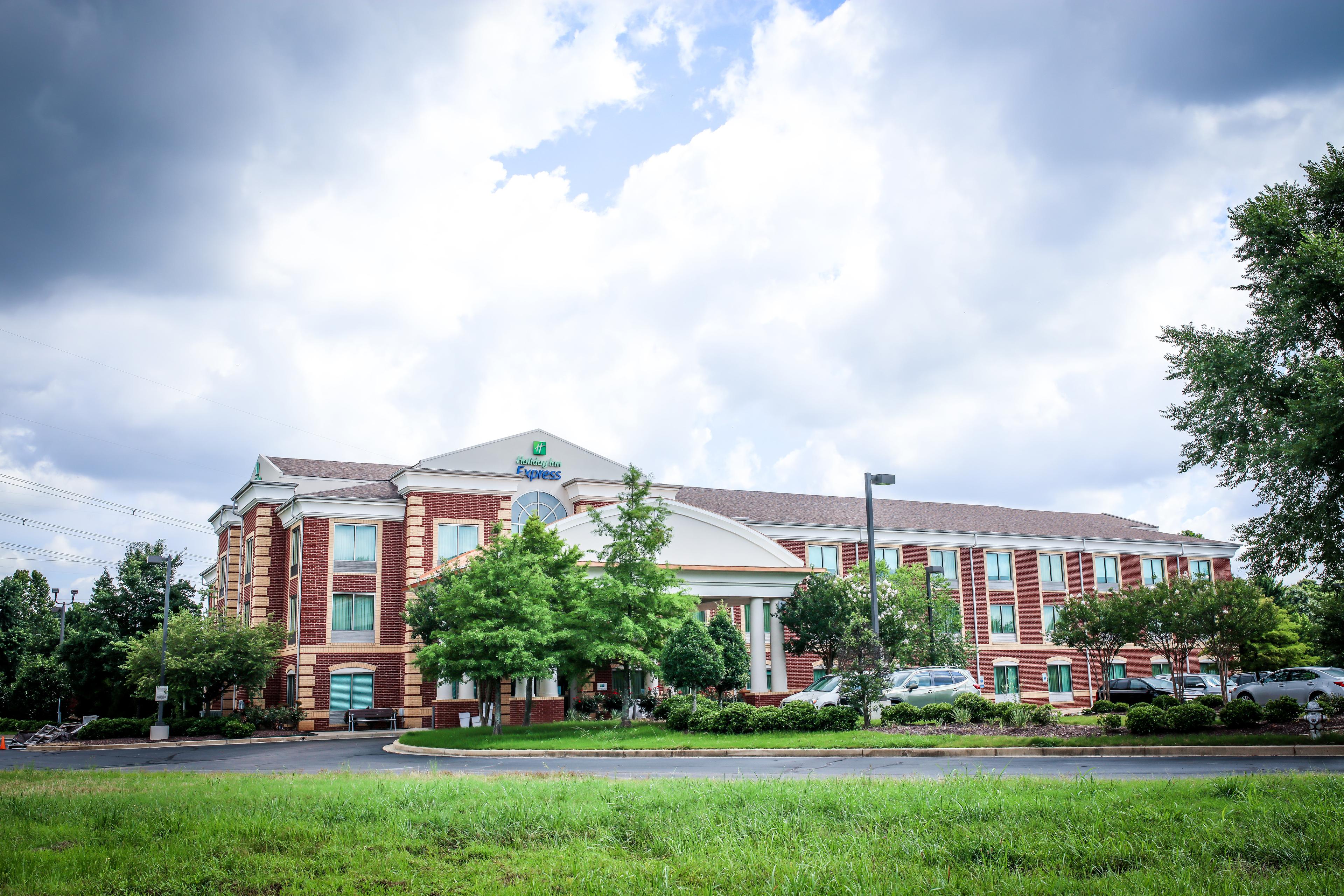 HOLIDAY INN EXP STES GERMANTWN BY I