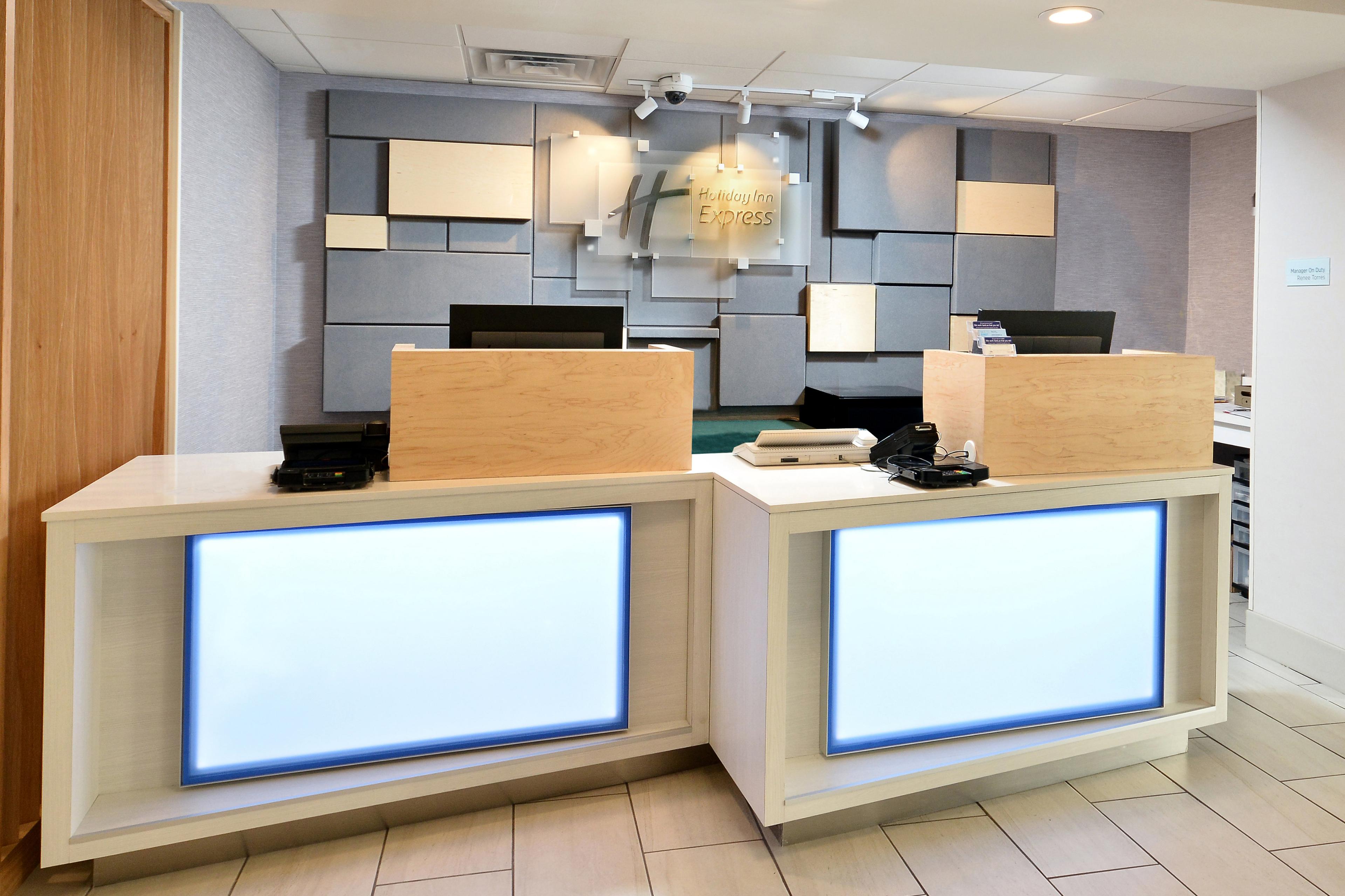 HOLIDAY INN EXP MORRISVILLE BY IHG