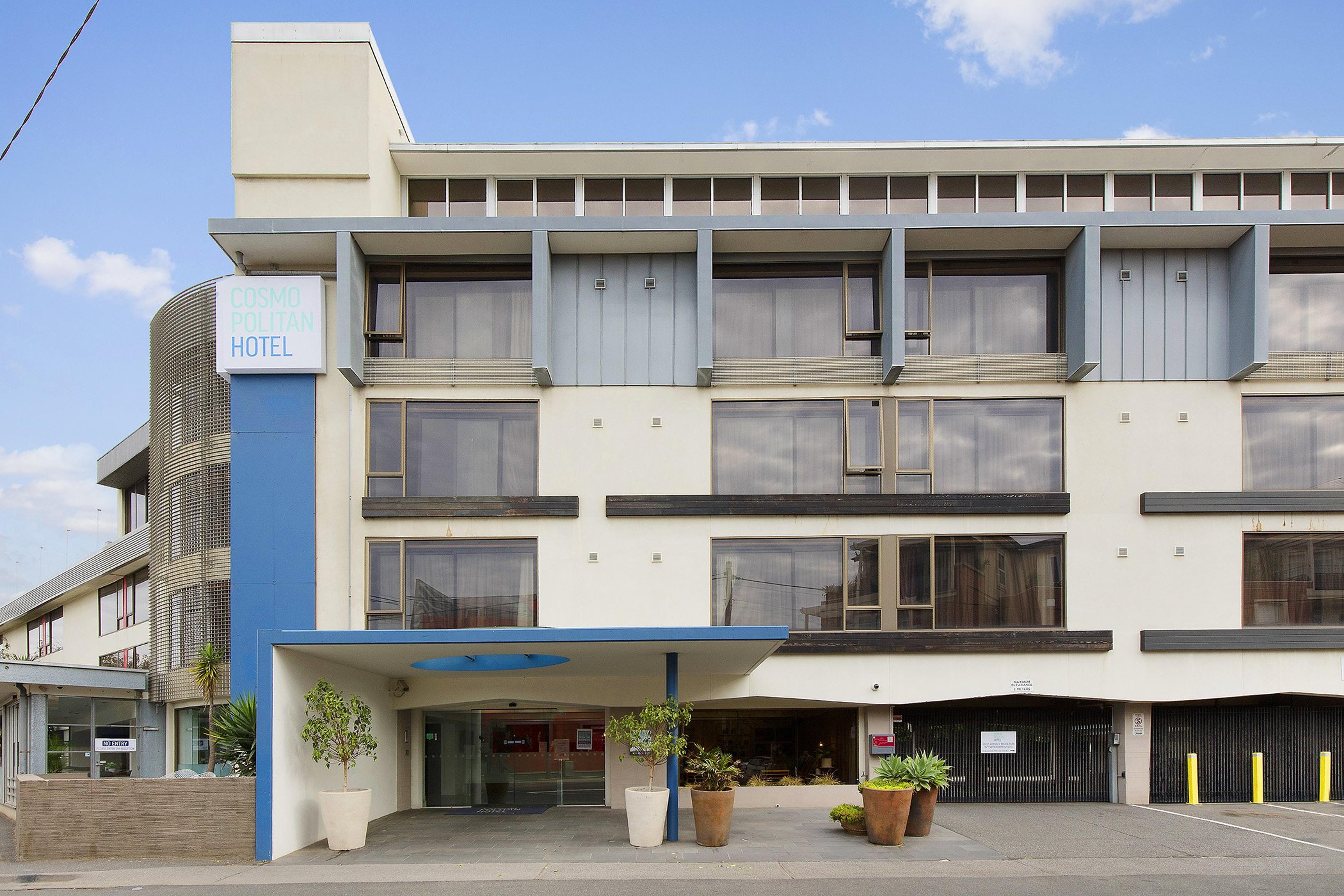 Hotel Photo 1