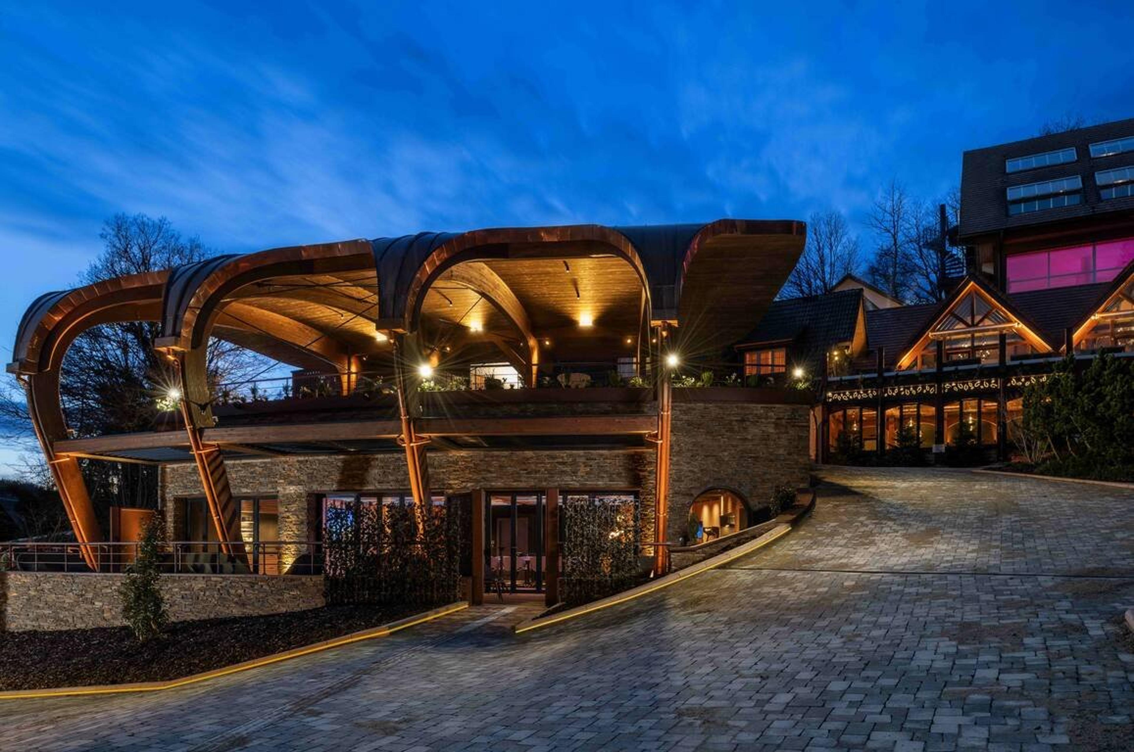 Hostellerie La Cheneaudiere and Spa