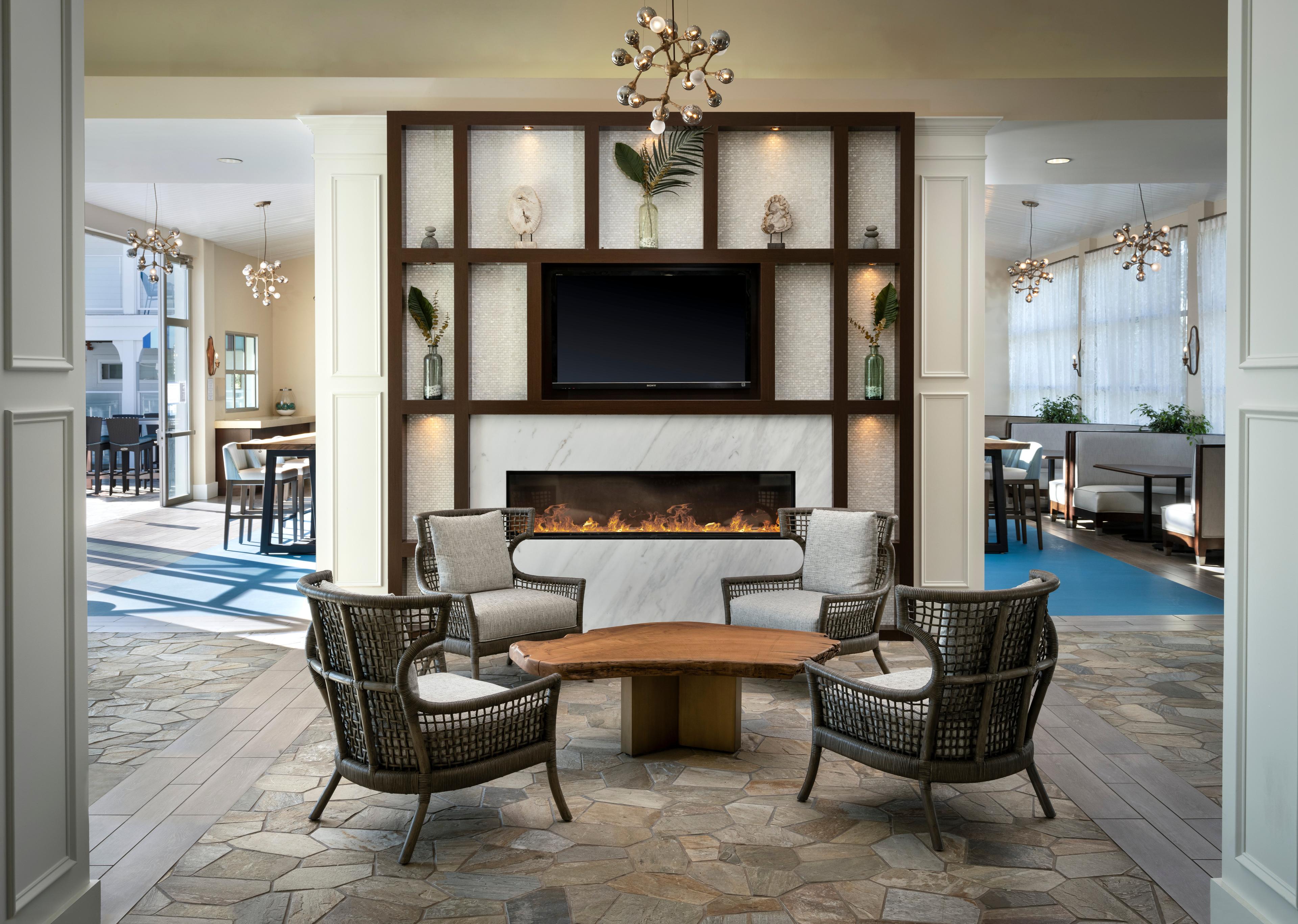 HOTEL INDIGO DEL MAR SAN DIEGO BY I