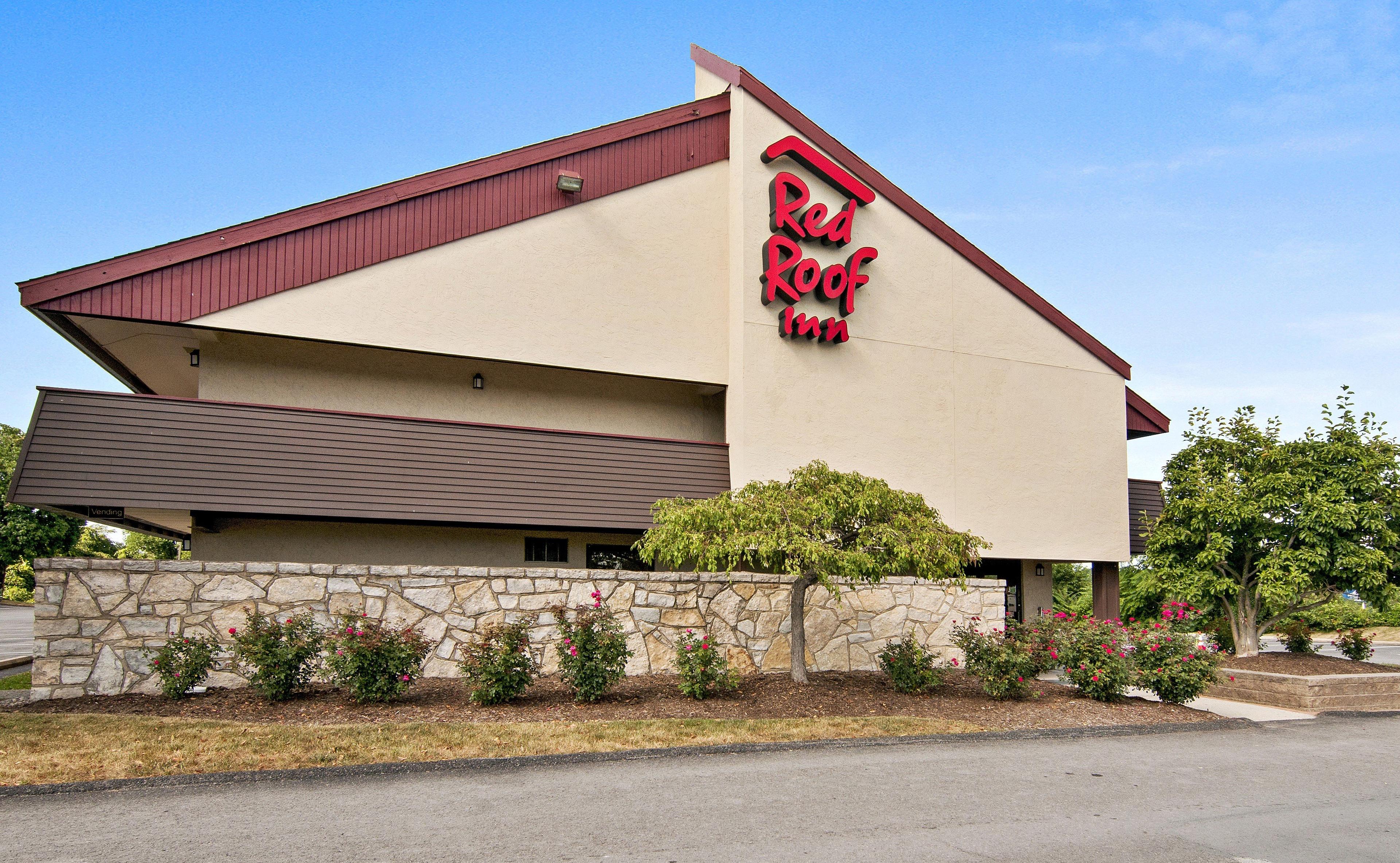 RED ROOF FAIRMONT