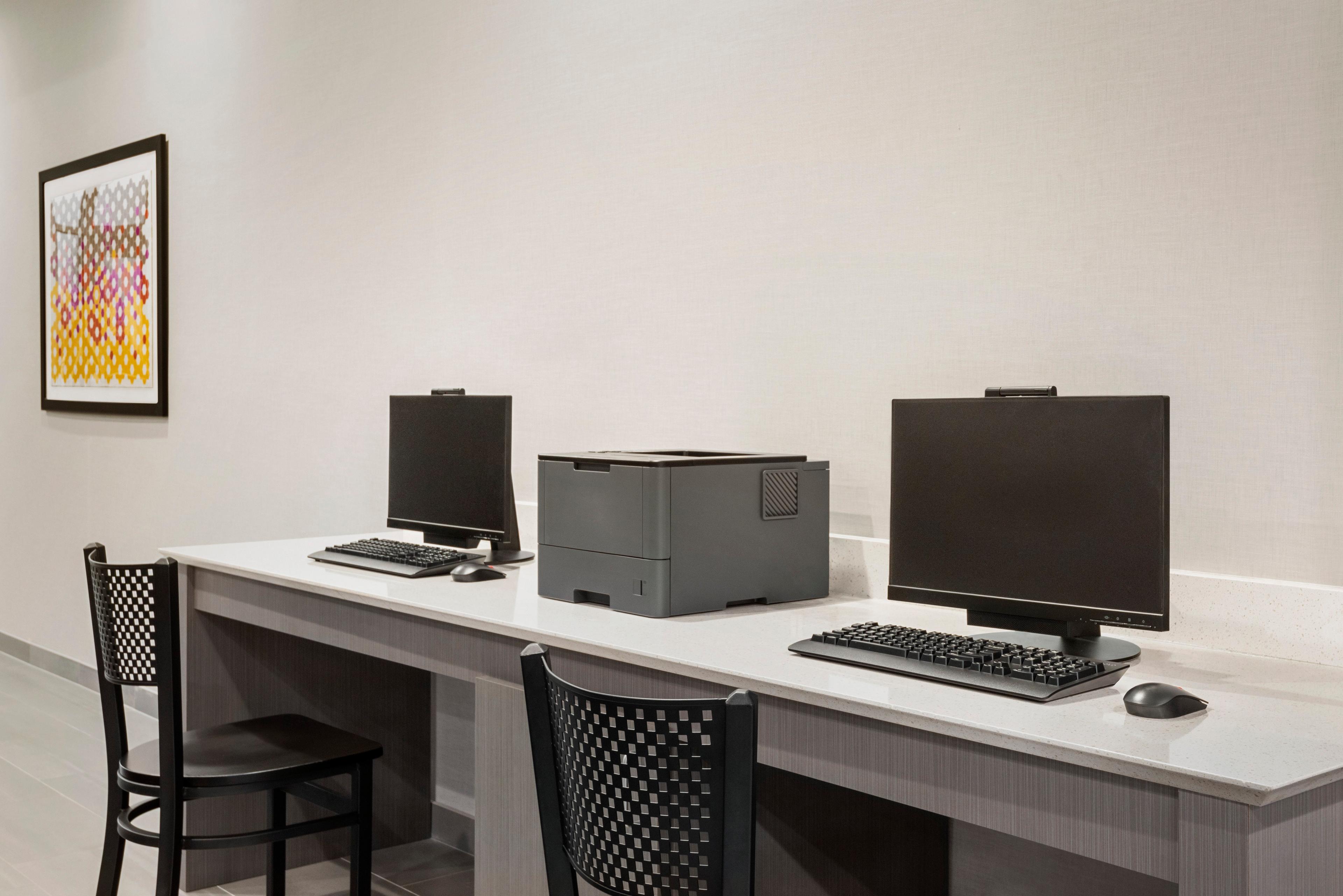 HOLIDAY INN EXP DUMFRIES BY IHG