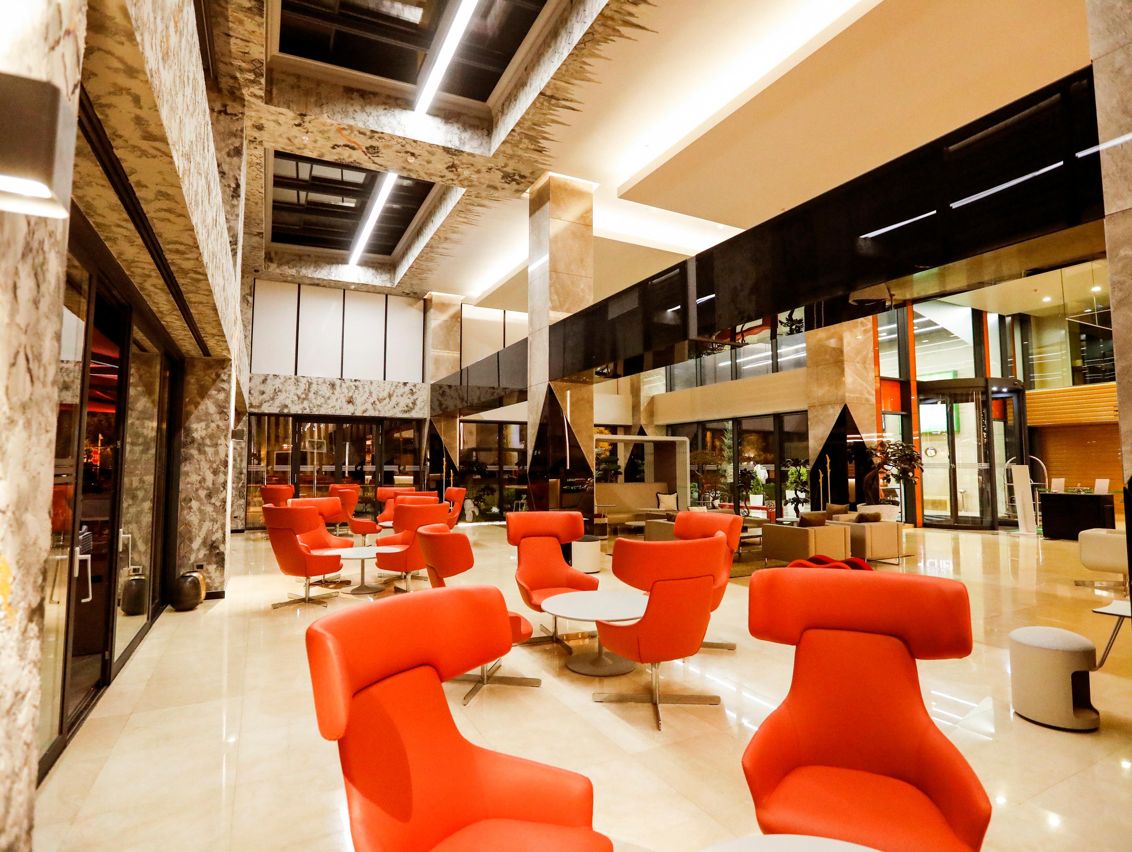 HOLIDAY INN DUVENONU BY IHG