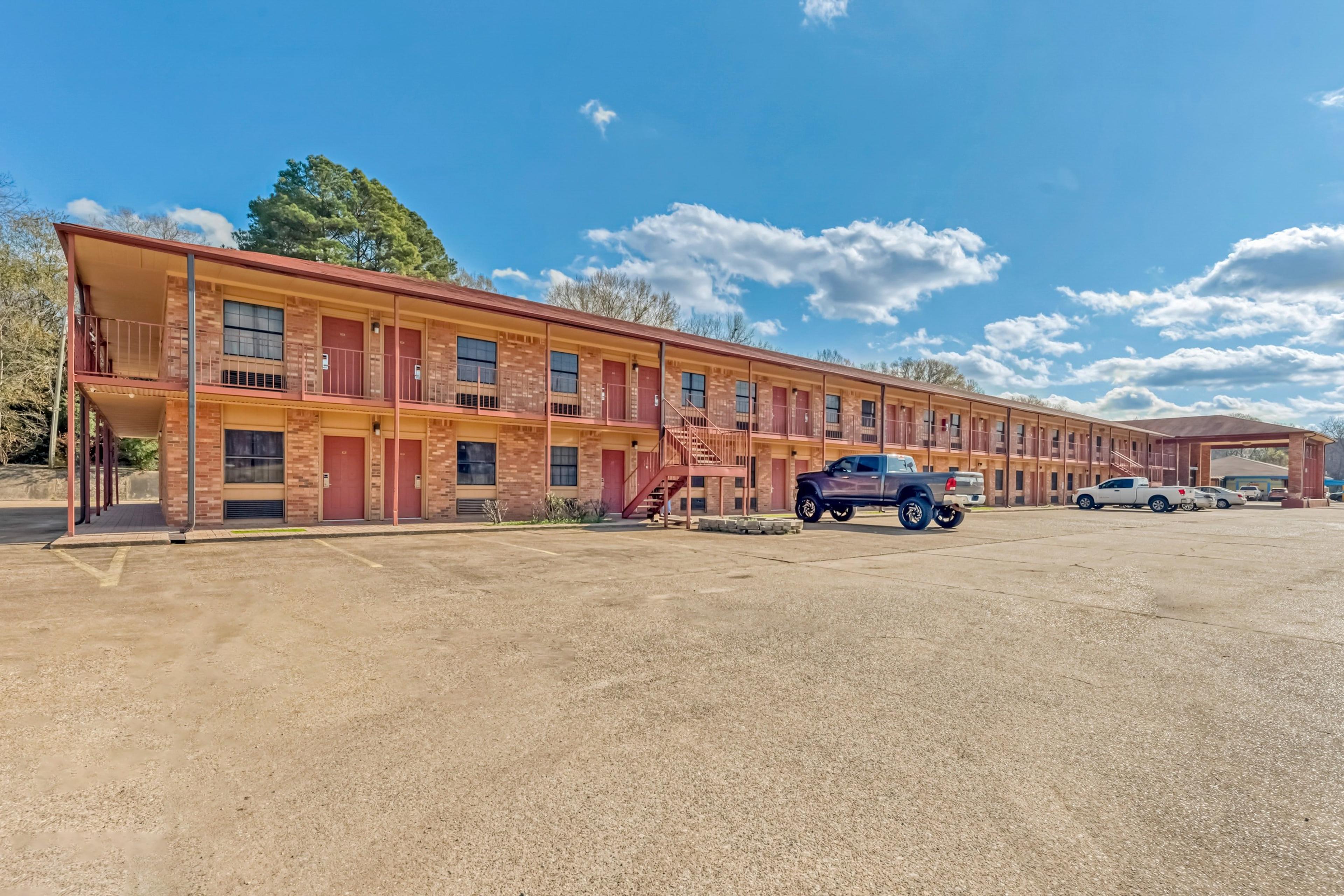 RODEWAY INN AND SUITES JEFFERSON