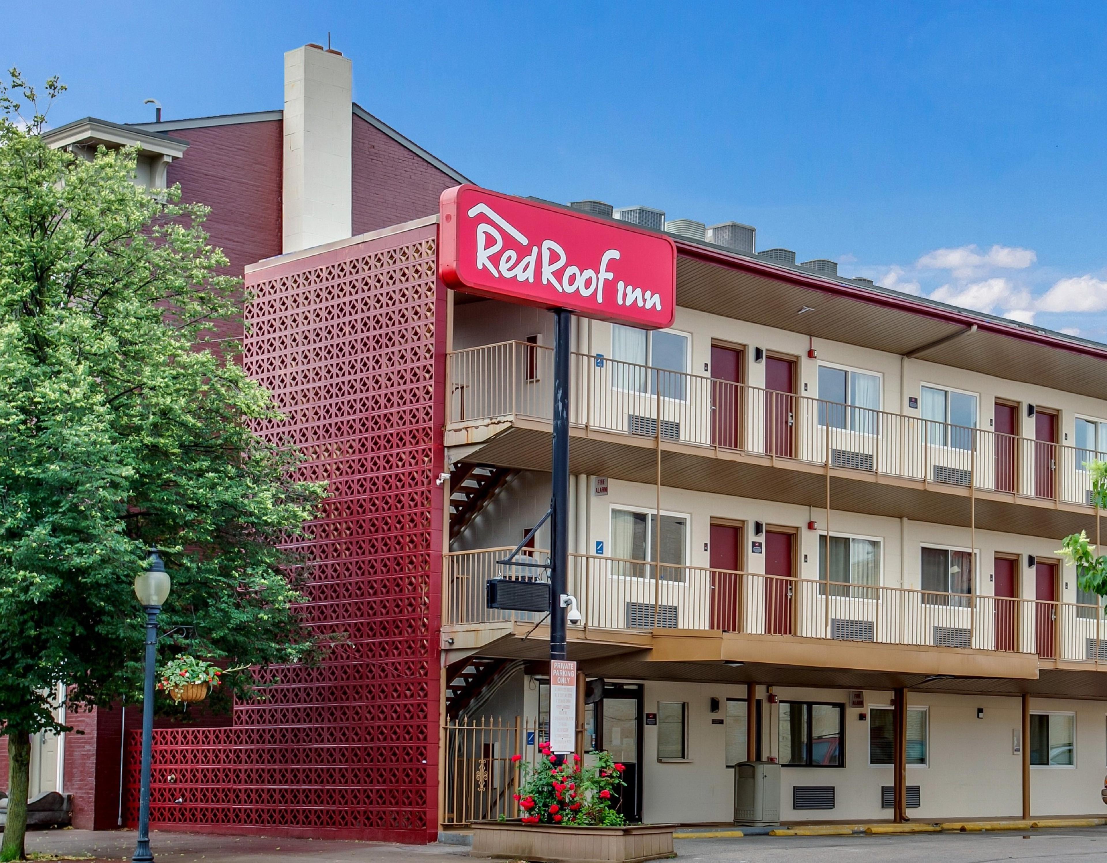 RED ROOF INN YORK, PA