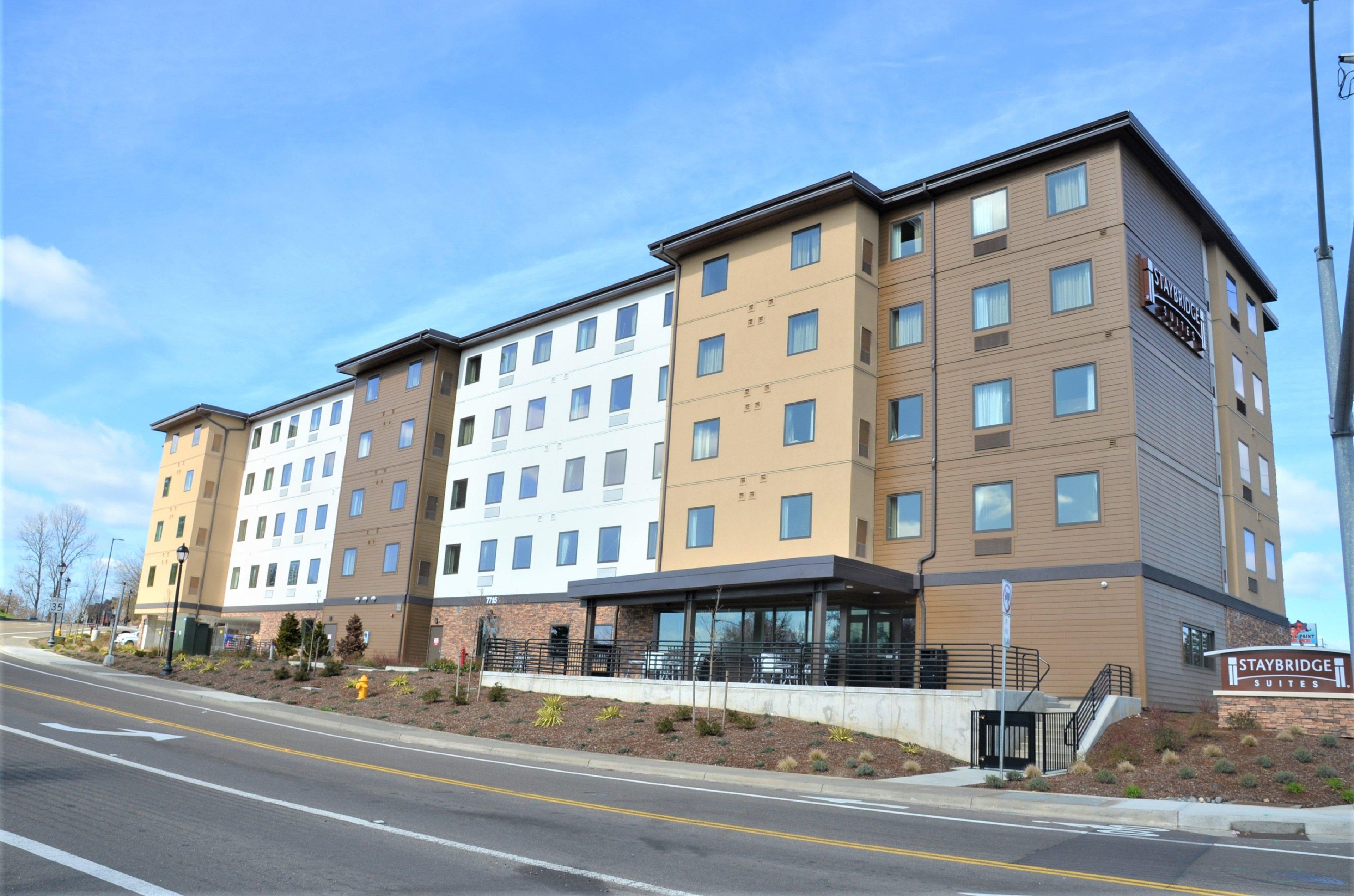 STAYBRIDGE STES HILLSBORO SOUTH BY