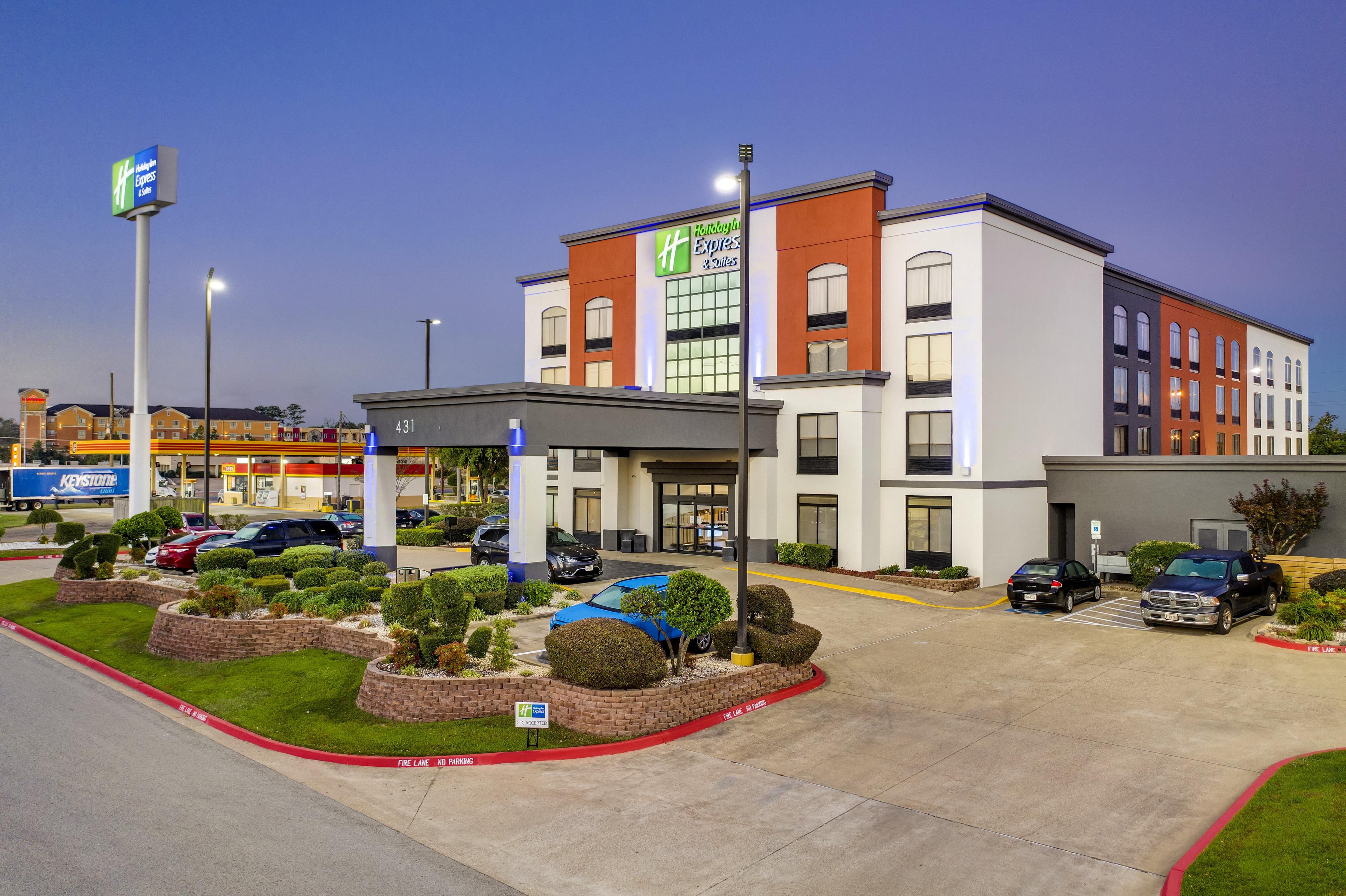 HOLIDAY INN EXP STES LONGVIEW N BY