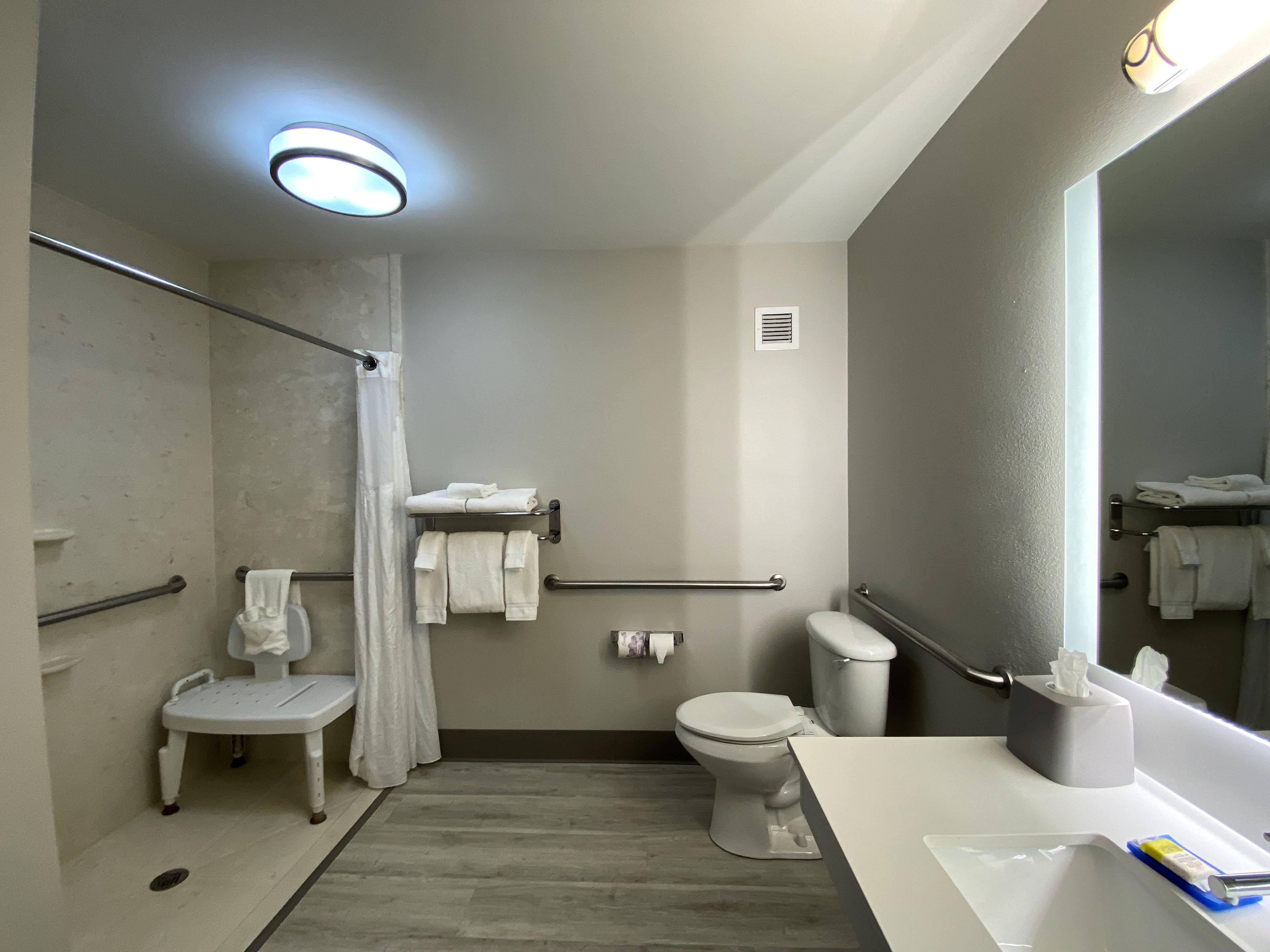 HOLIDAY INN EXP STES BY IHG