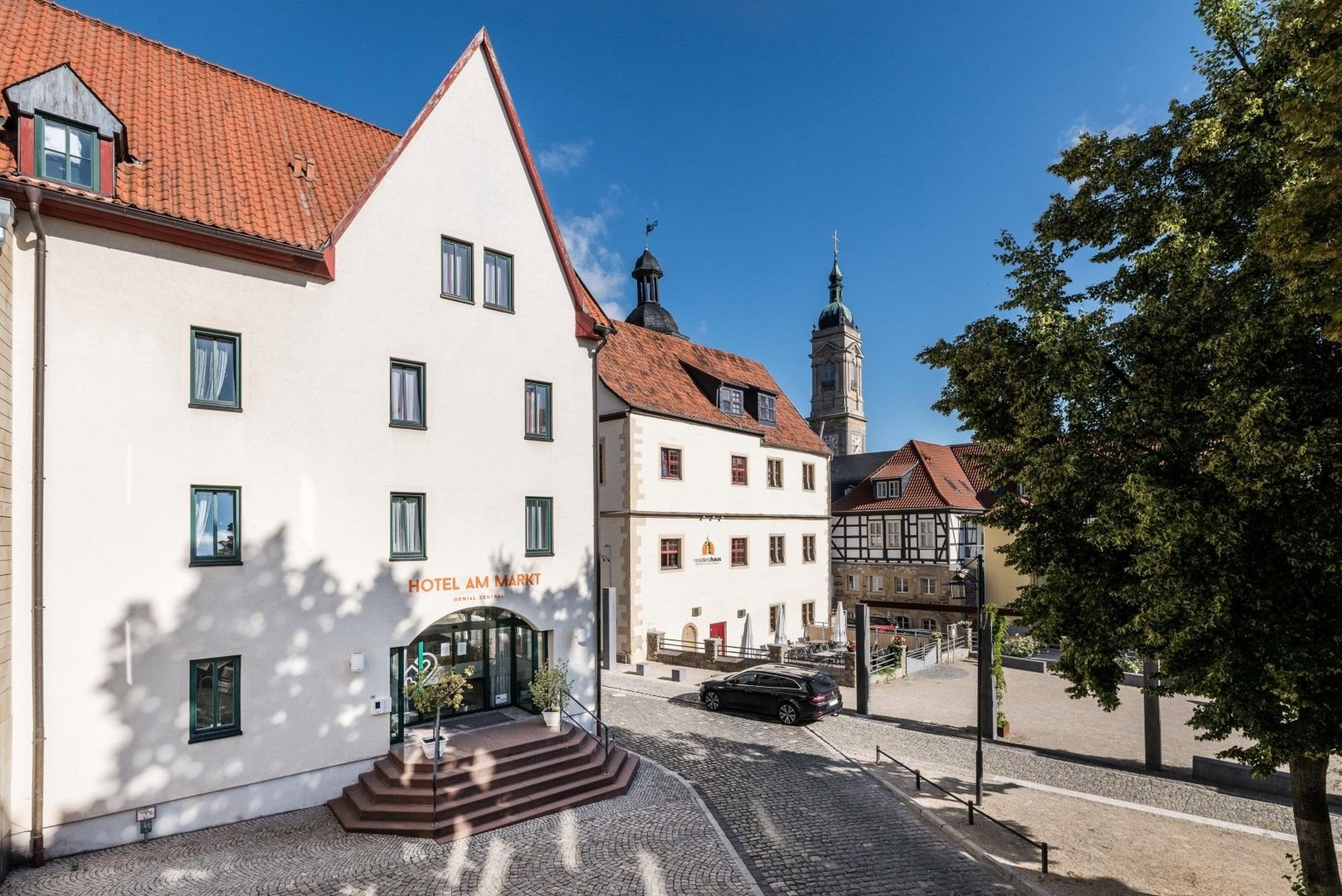 HOTEL AM MARKT