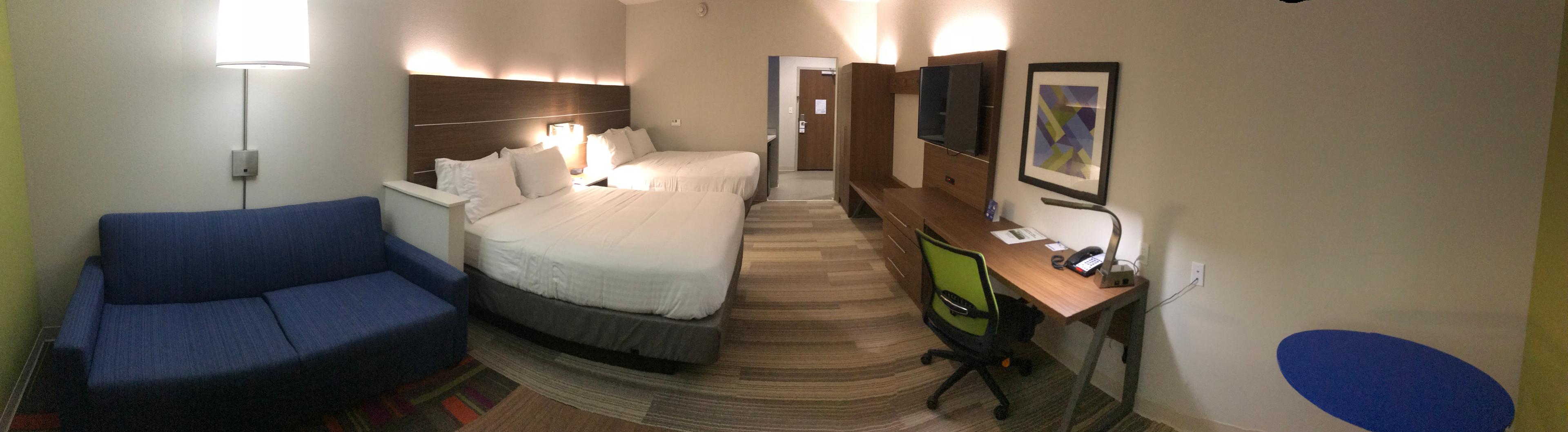 HOLIDAY INN EXP PINEVILLE ALEXANDRI