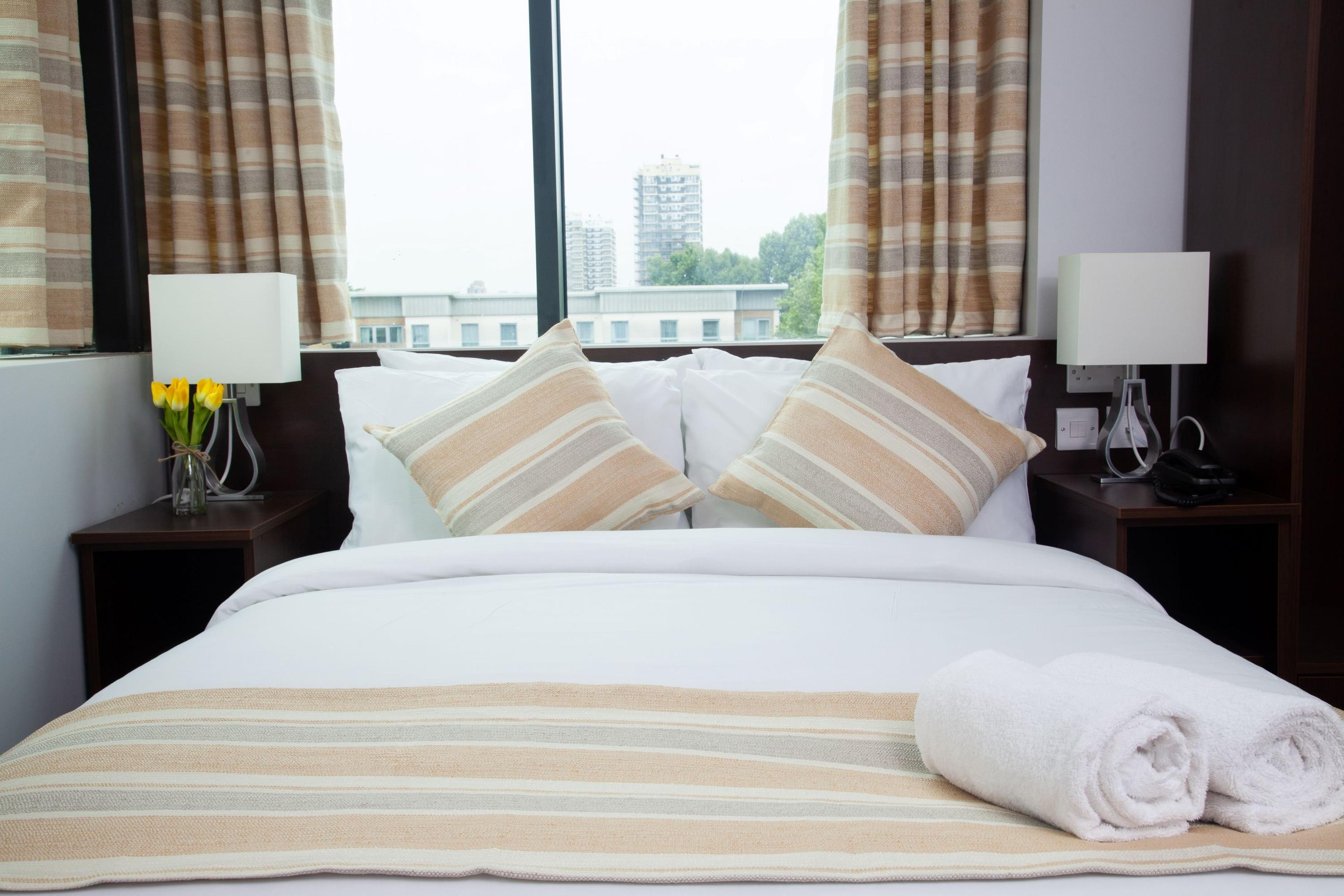 LCY HOTEL LONDON CITY AIRPORT