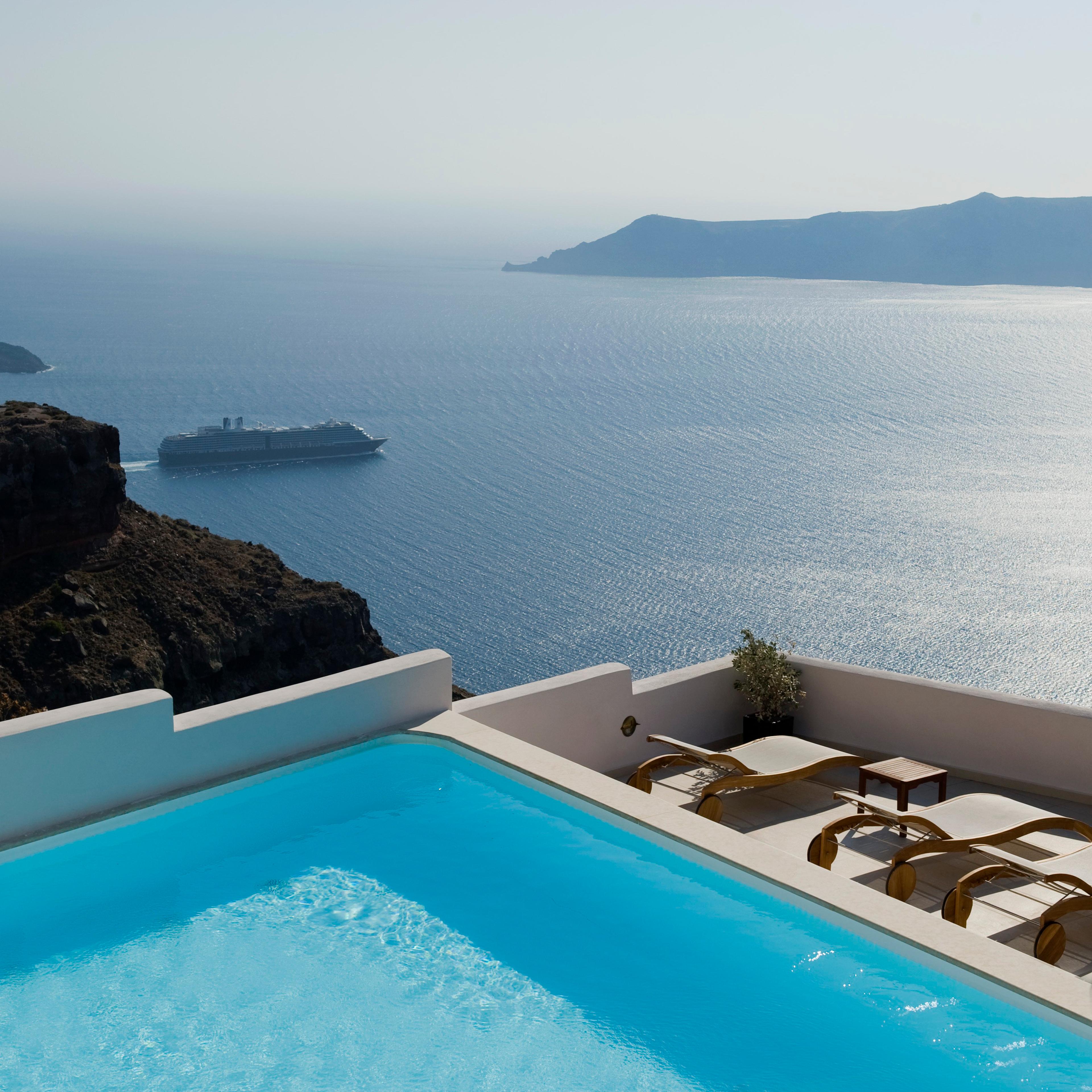 Gold Suites