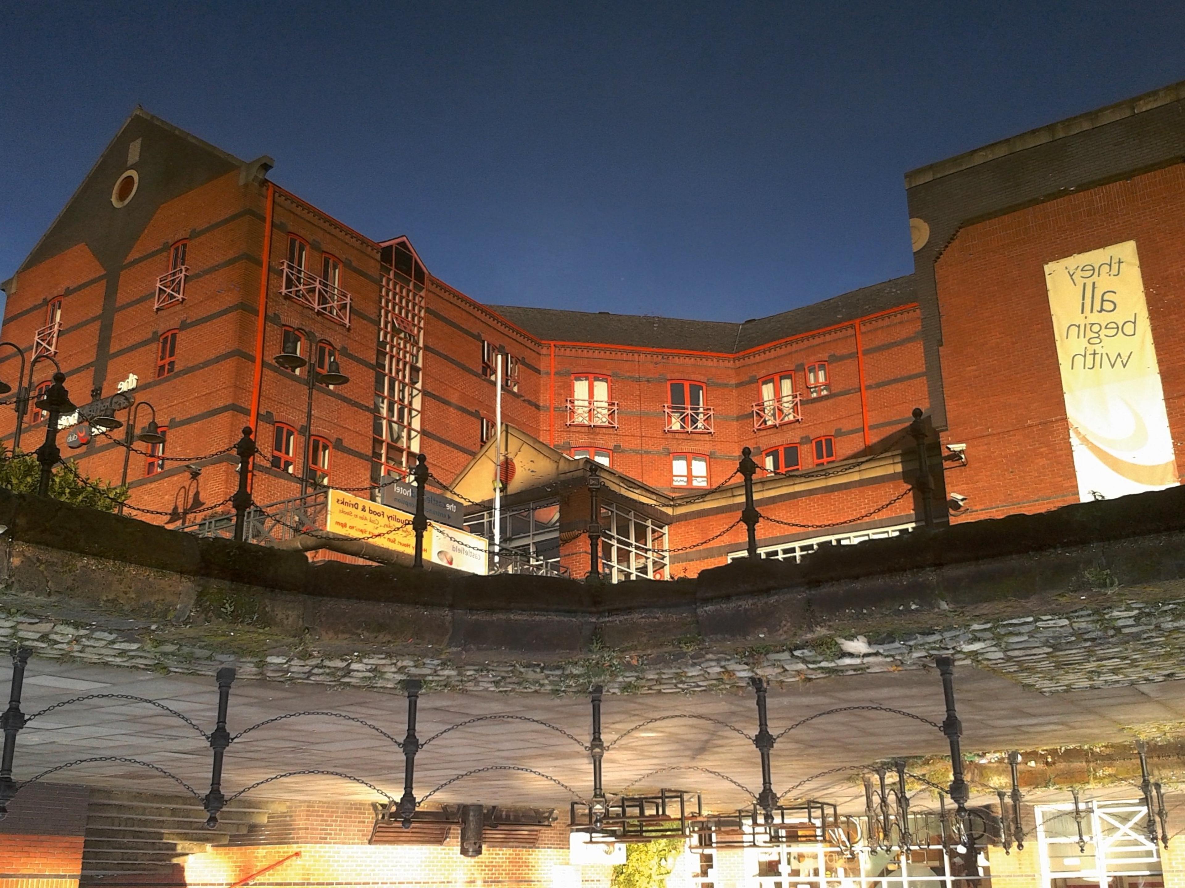 Hotel Photo 1