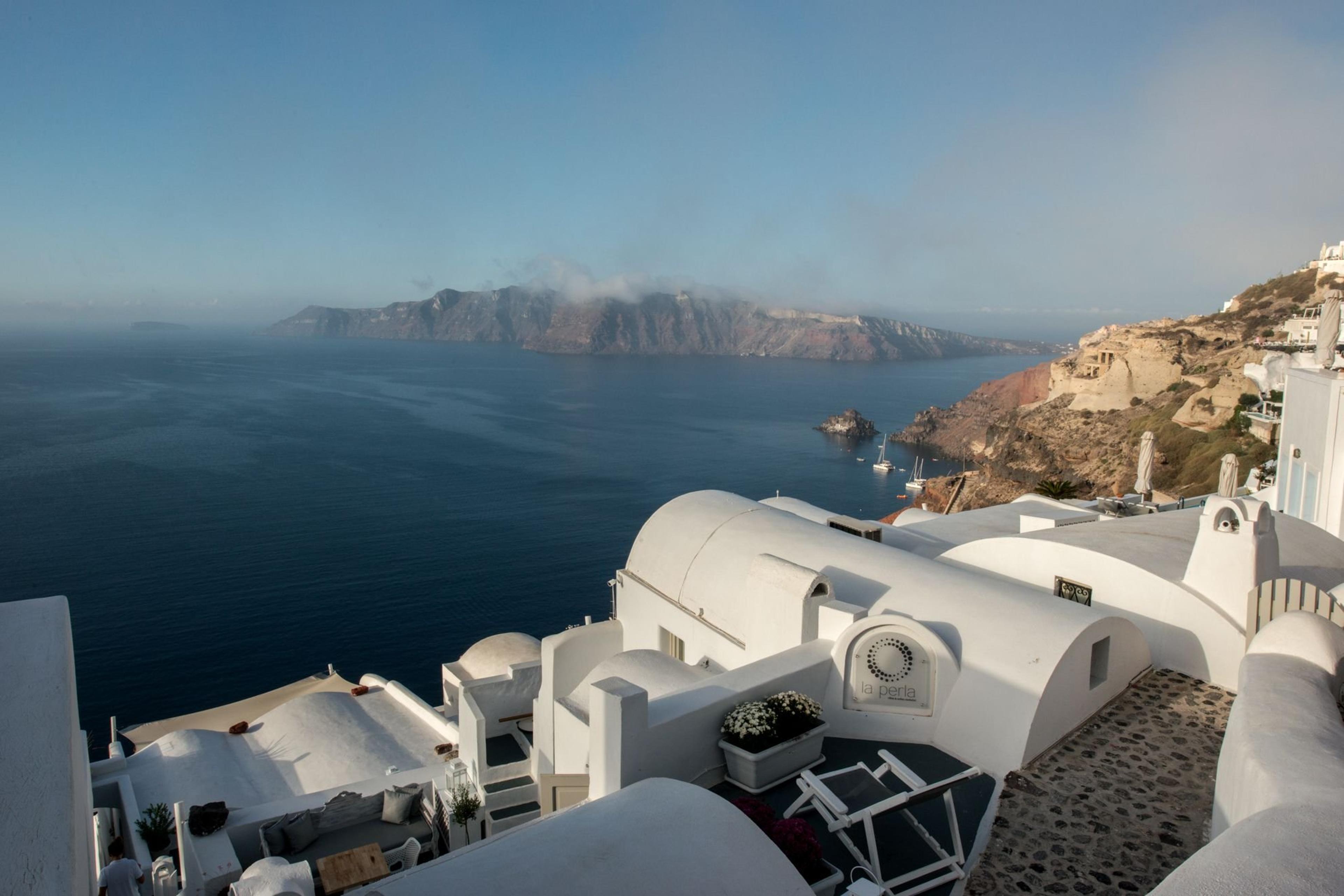 LA PERLA VILLAS AND SUITES