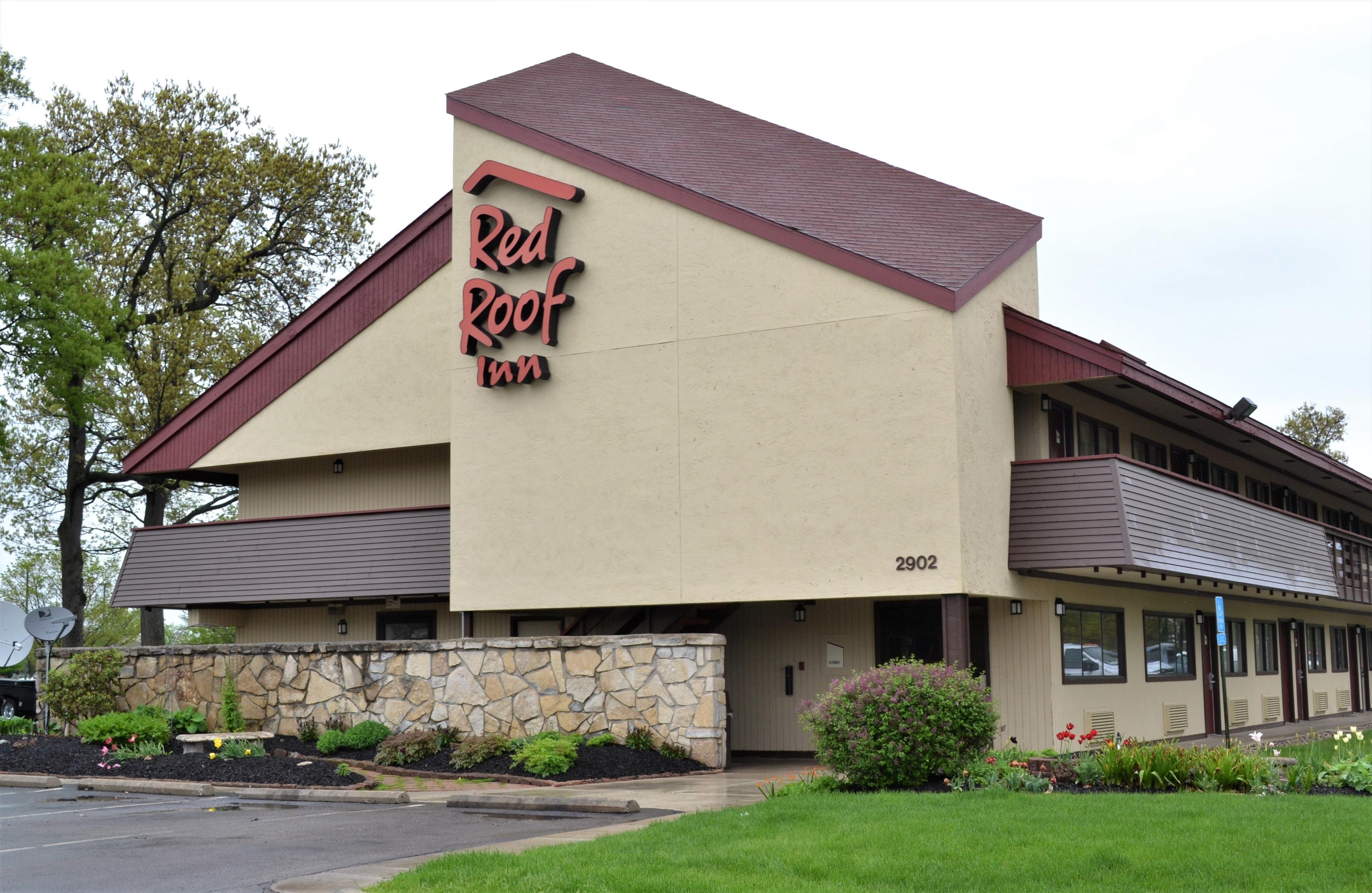 RED ROOF ELKHART