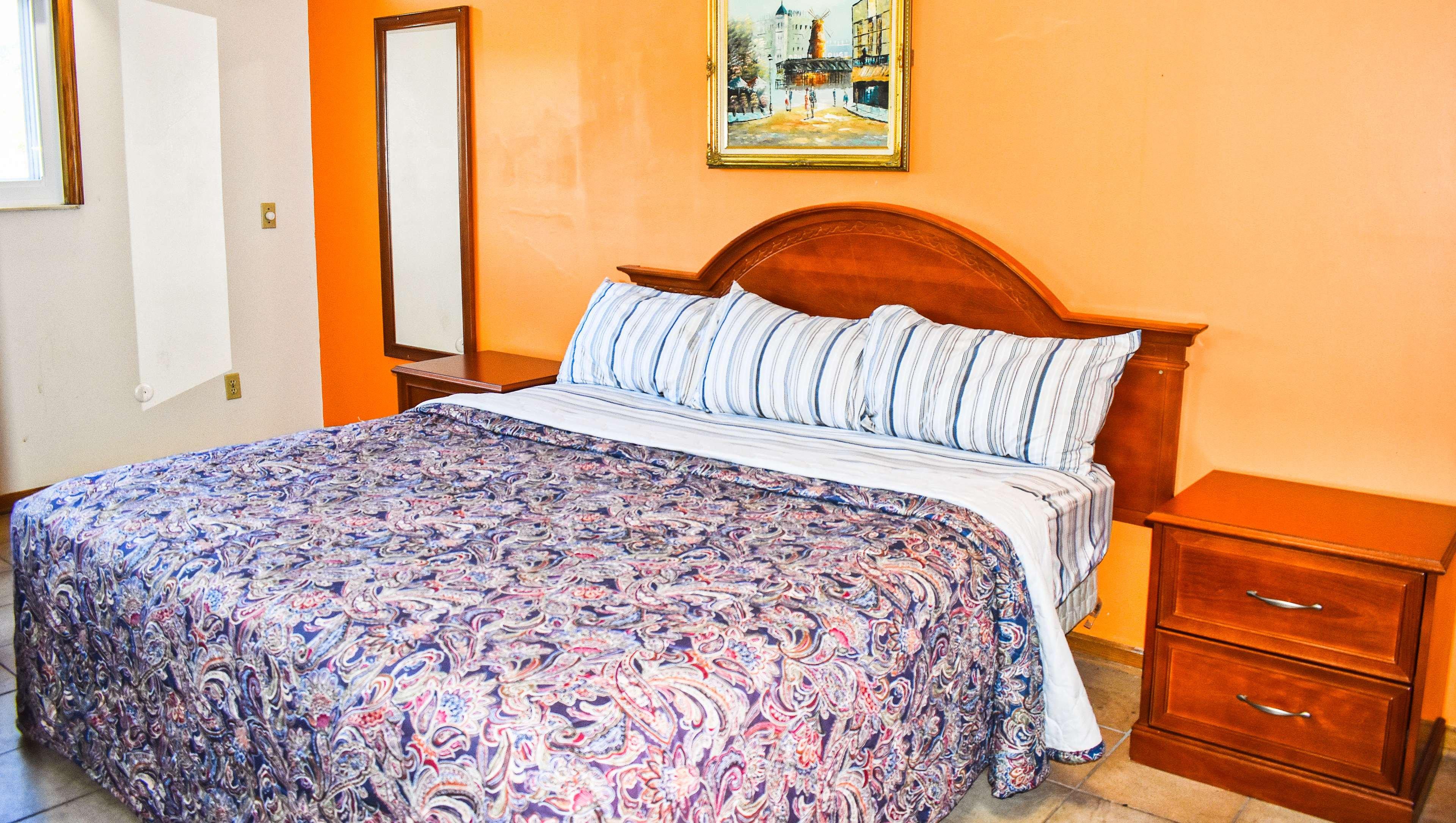 Magnuson Hotel Extended Stay C