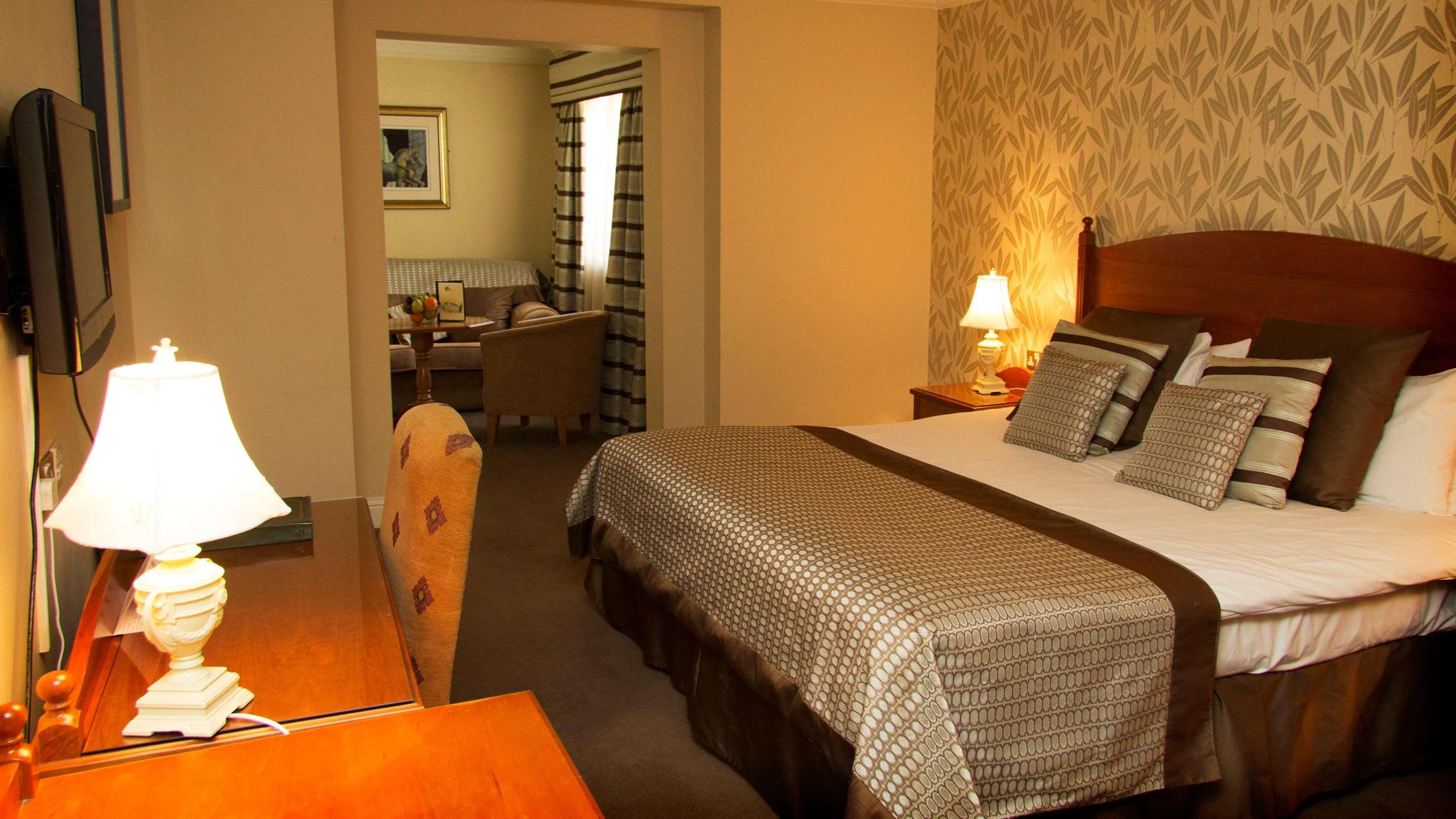 Newgrange Hotel