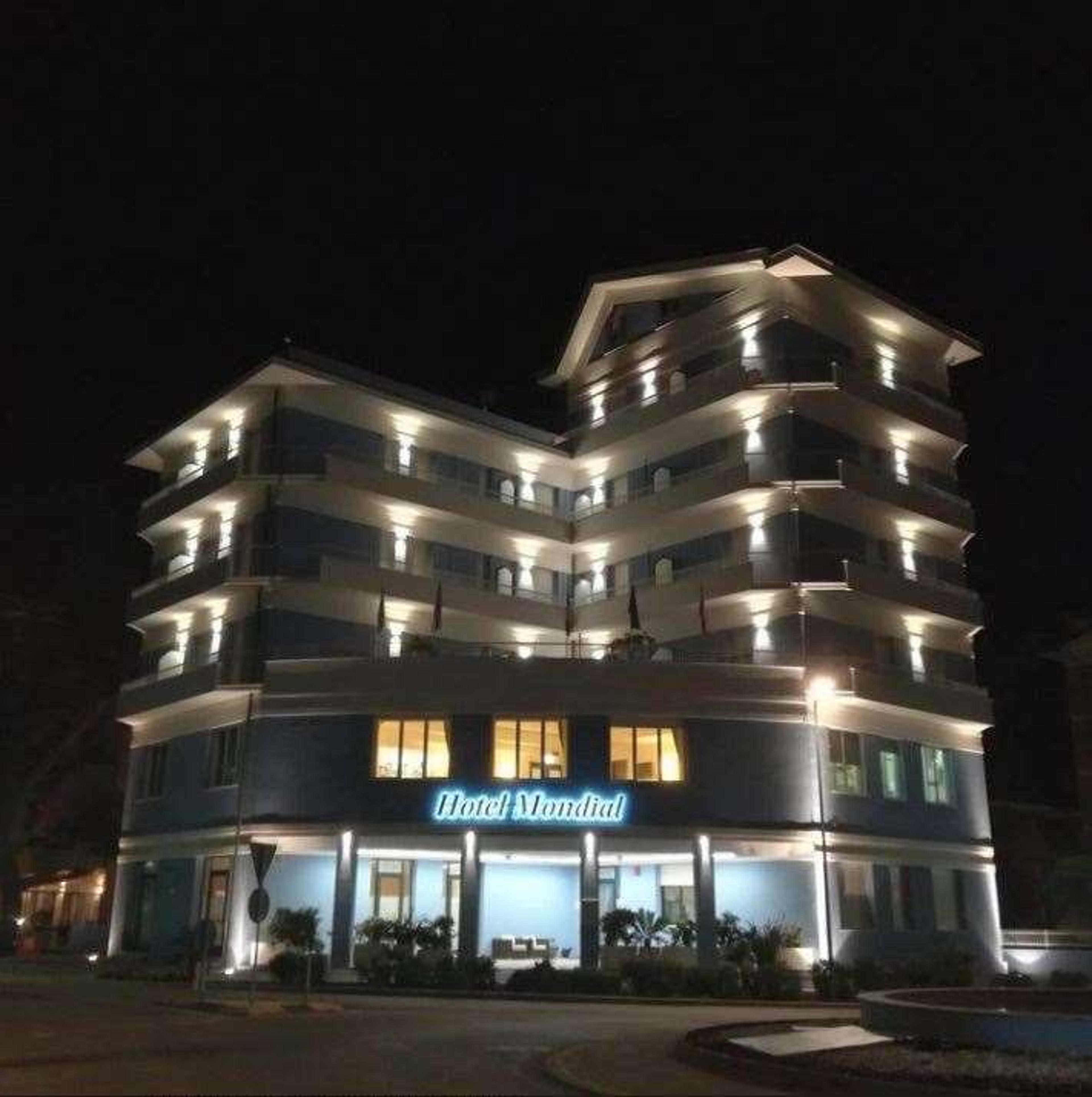 HOTEL MONDIAL - PORTO RECANATI